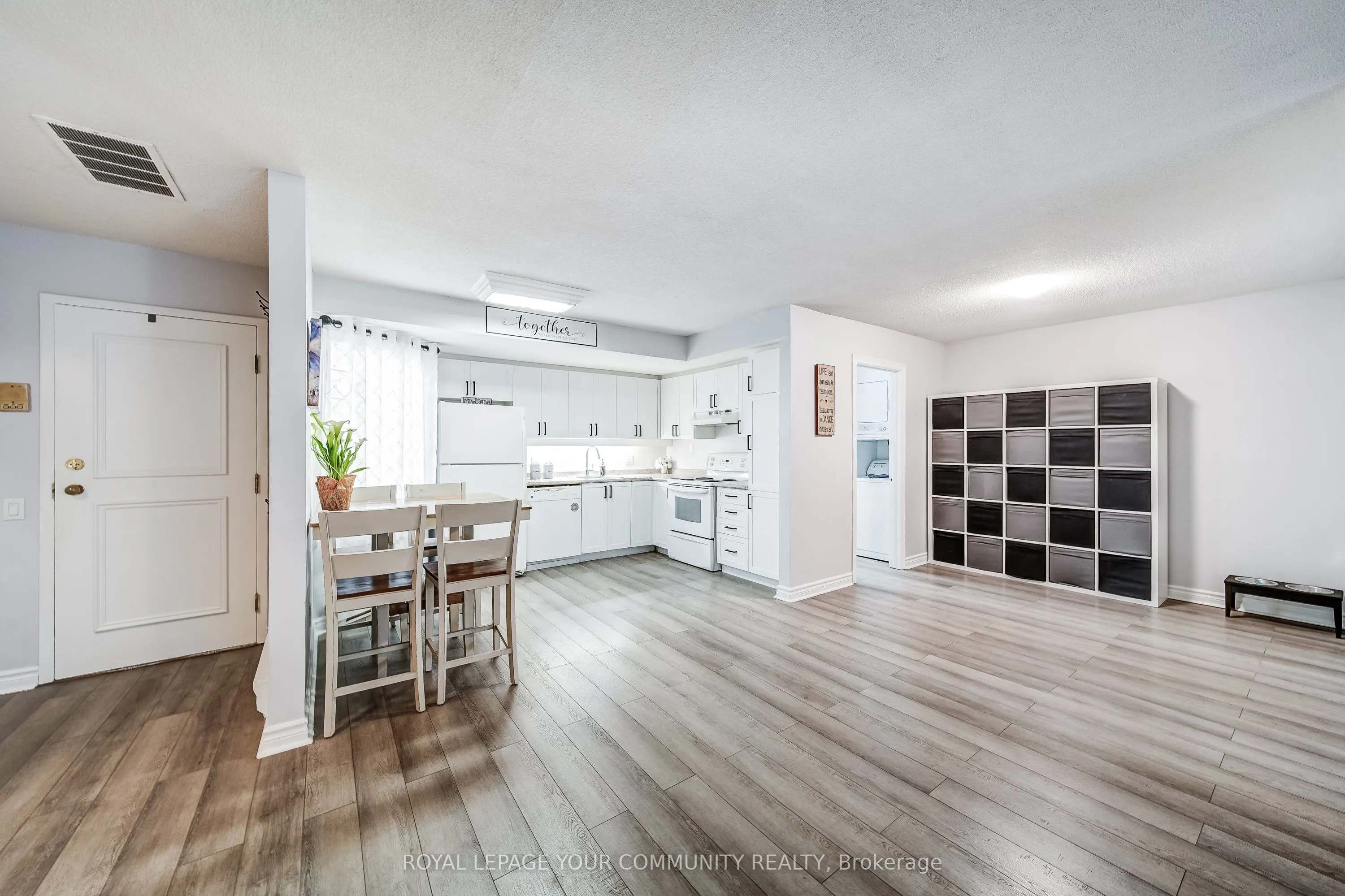77 Mill Street E, #3