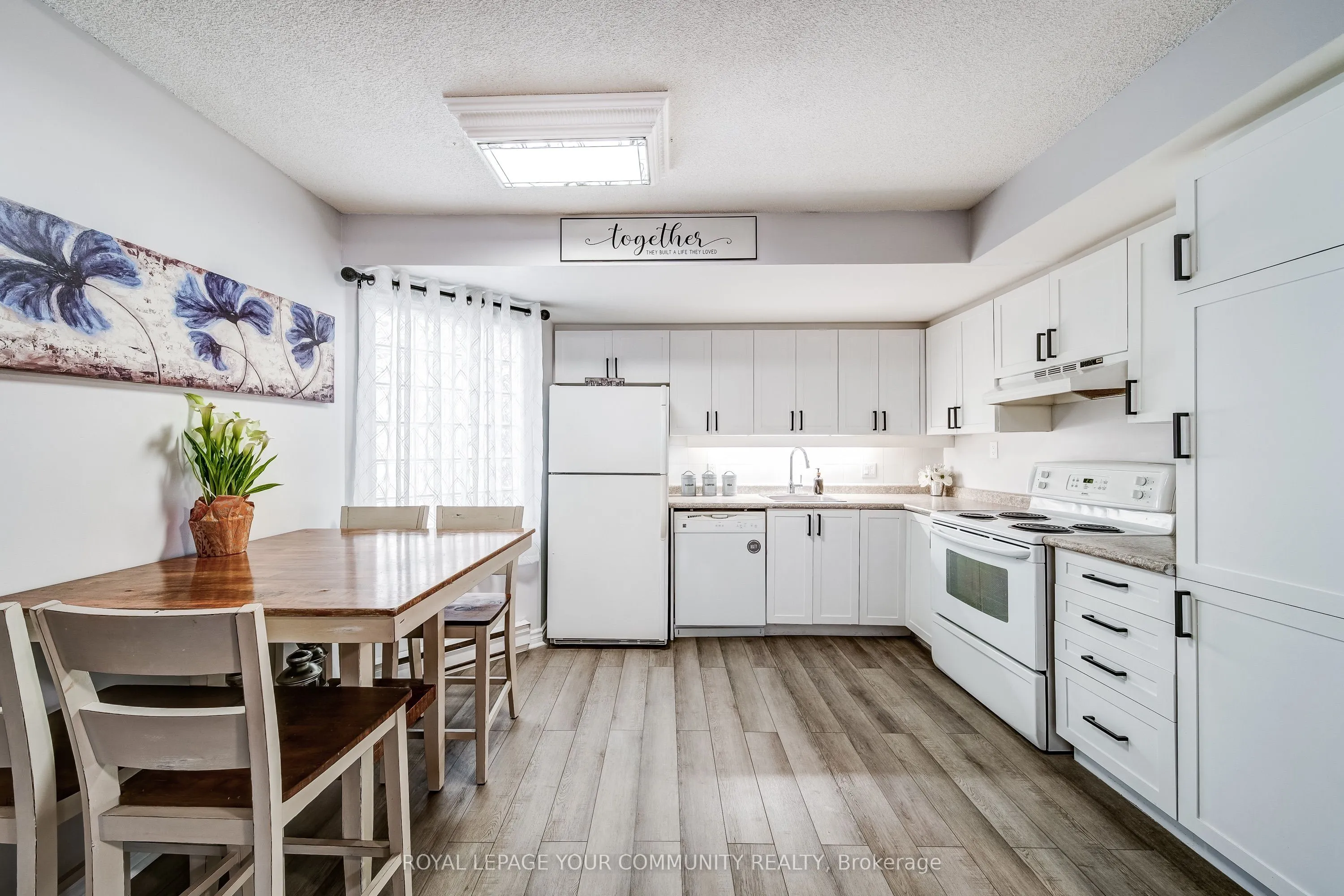 77 Mill Street E, #3