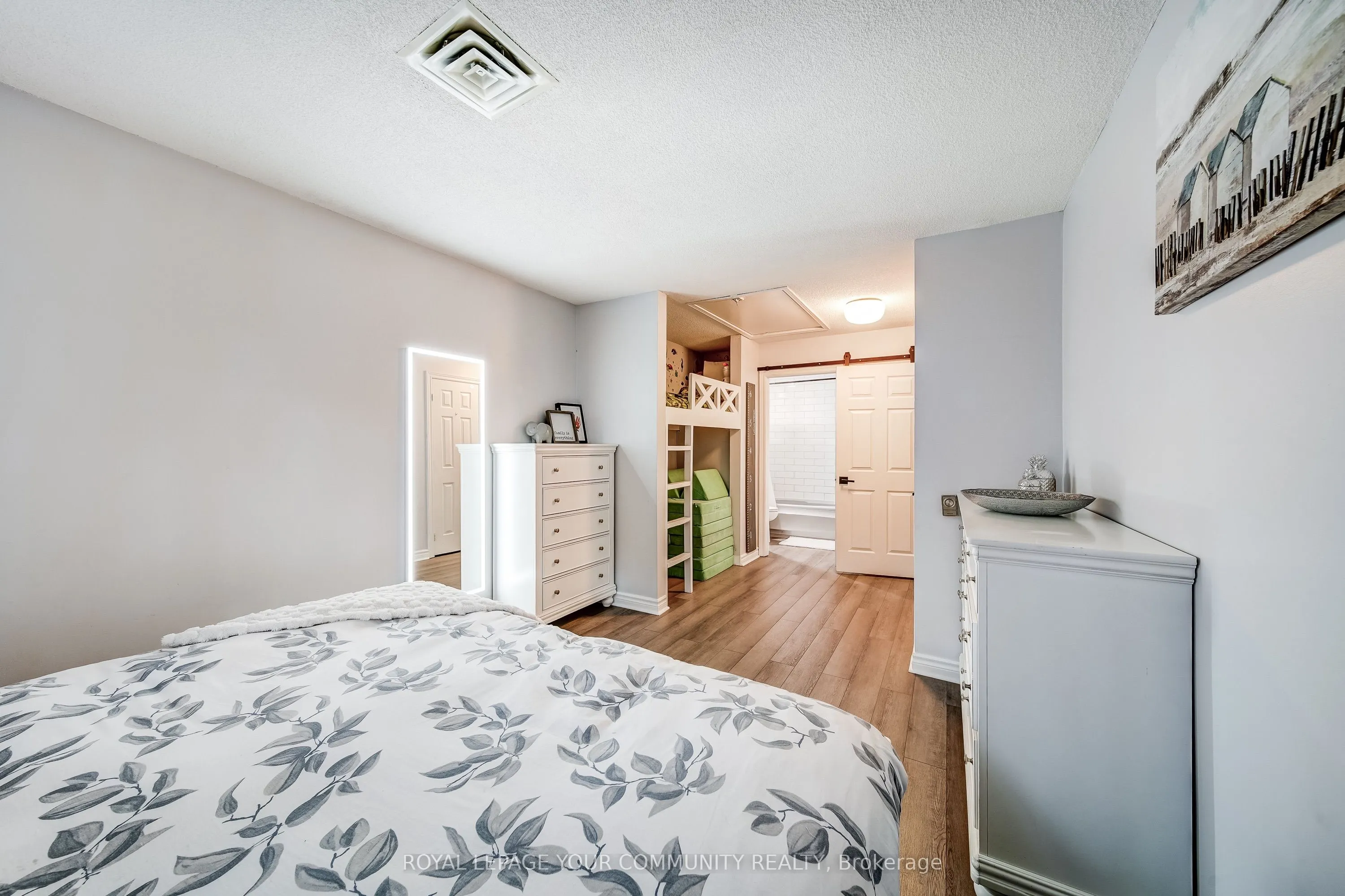 77 Mill Street E, #3