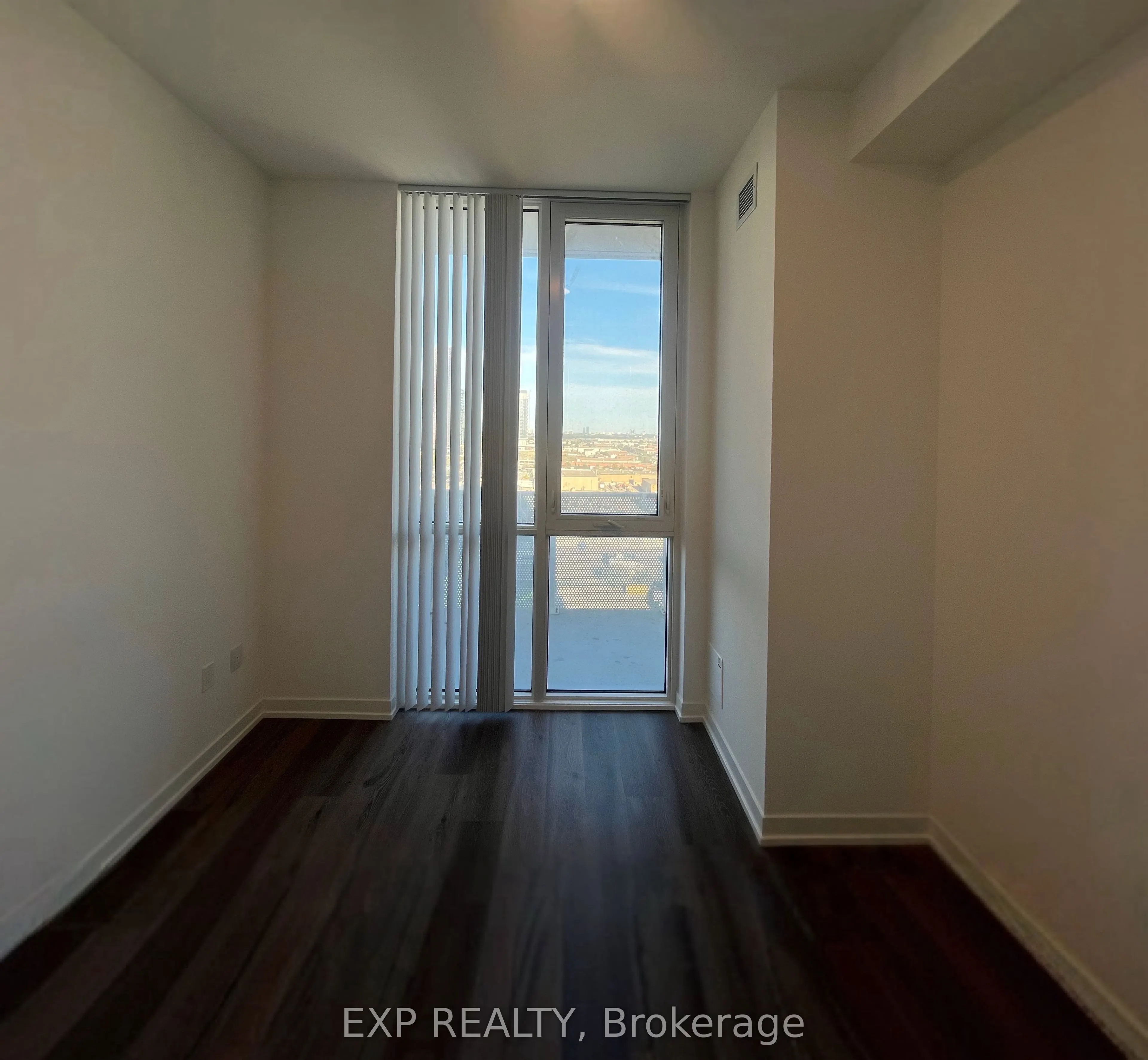 28 Interchange Way, #1908