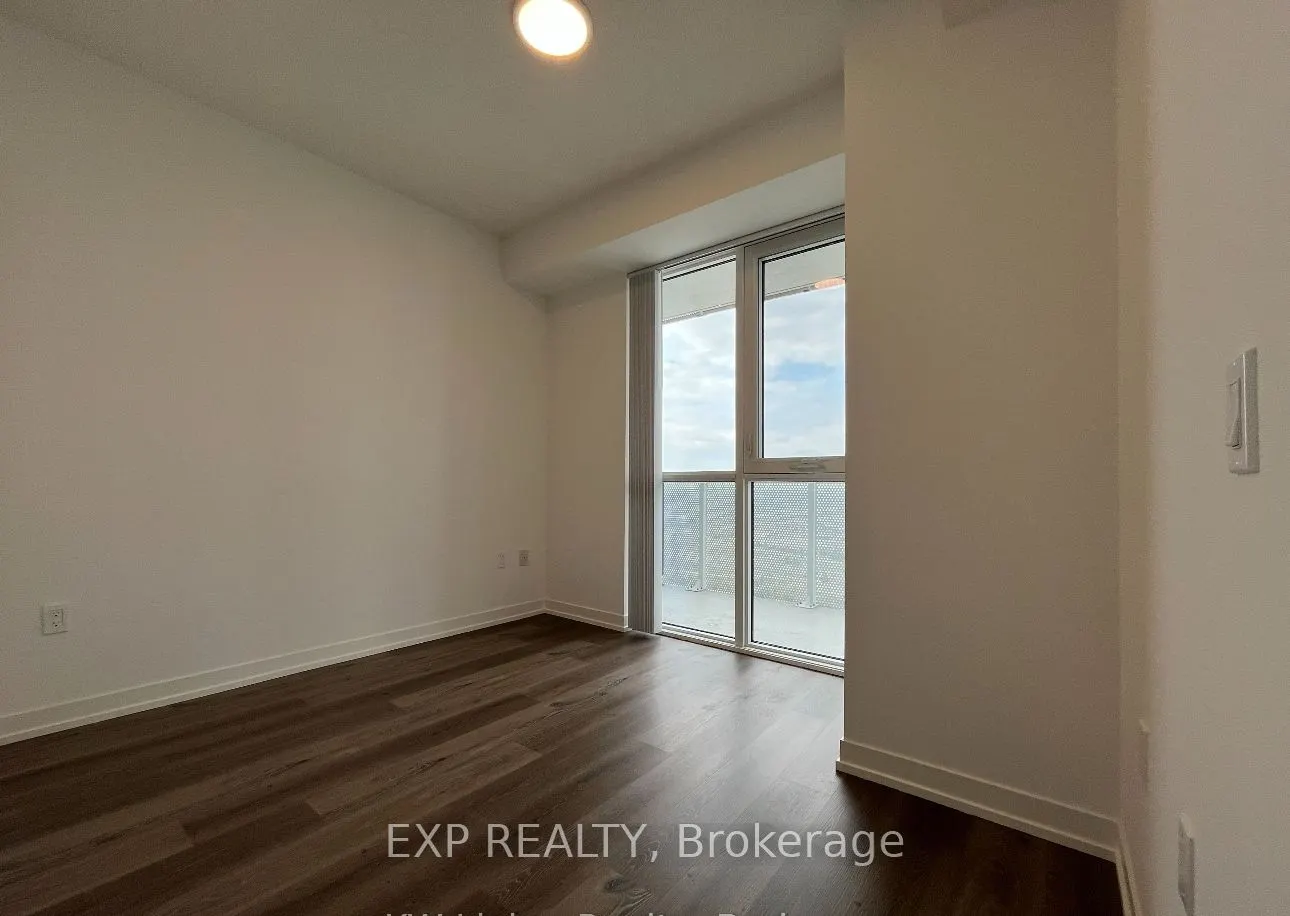 28 Interchange Way, #1908
