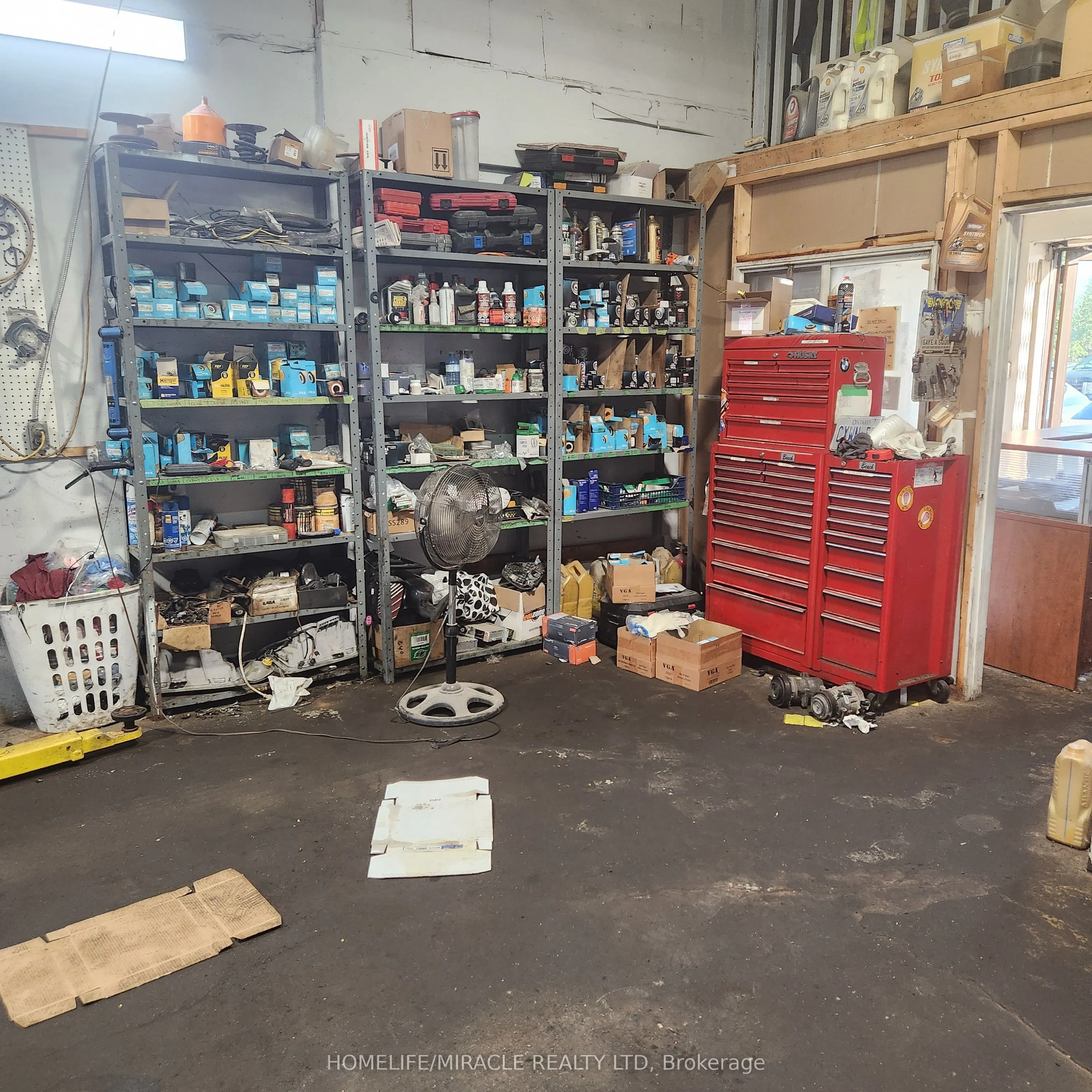 6720 Highway 7, #4