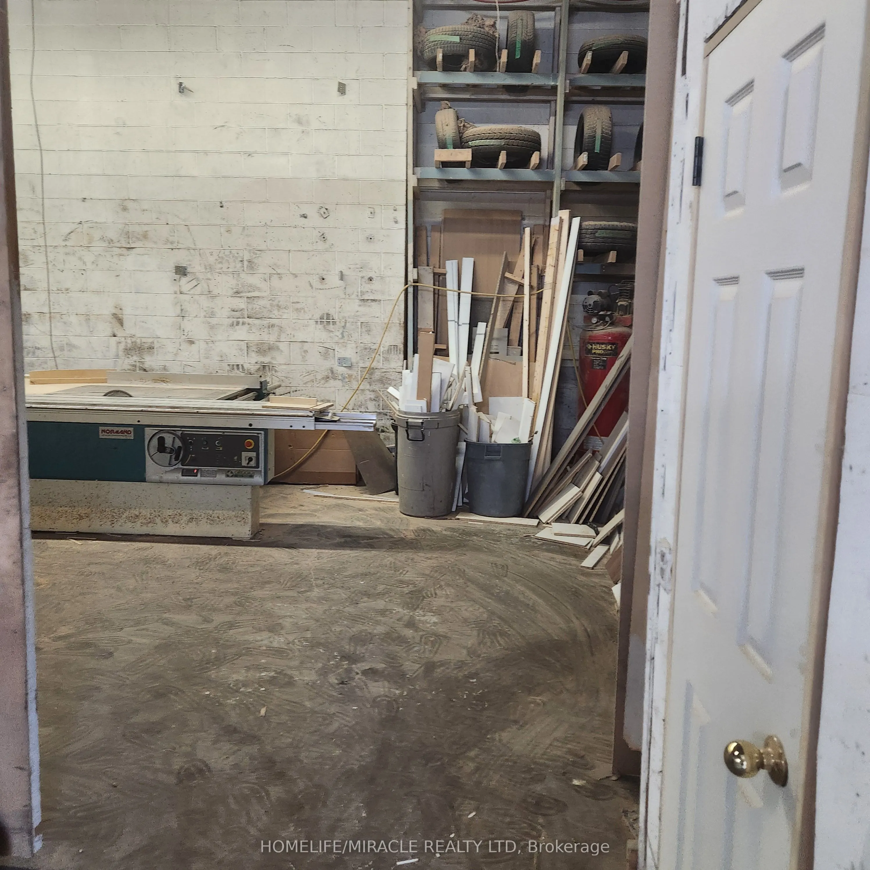 6720 Highway 7, #4
