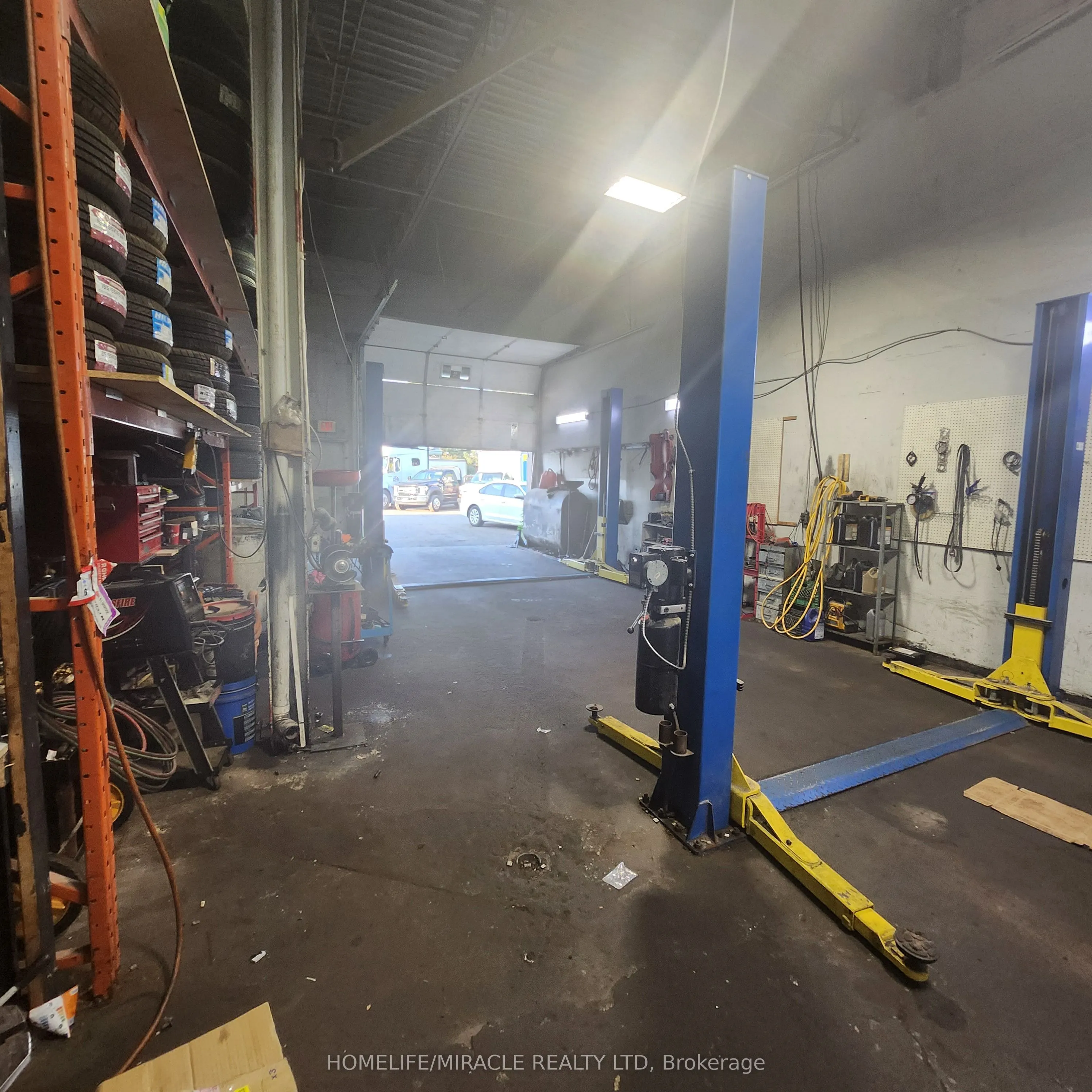 6720 Highway 7, #4