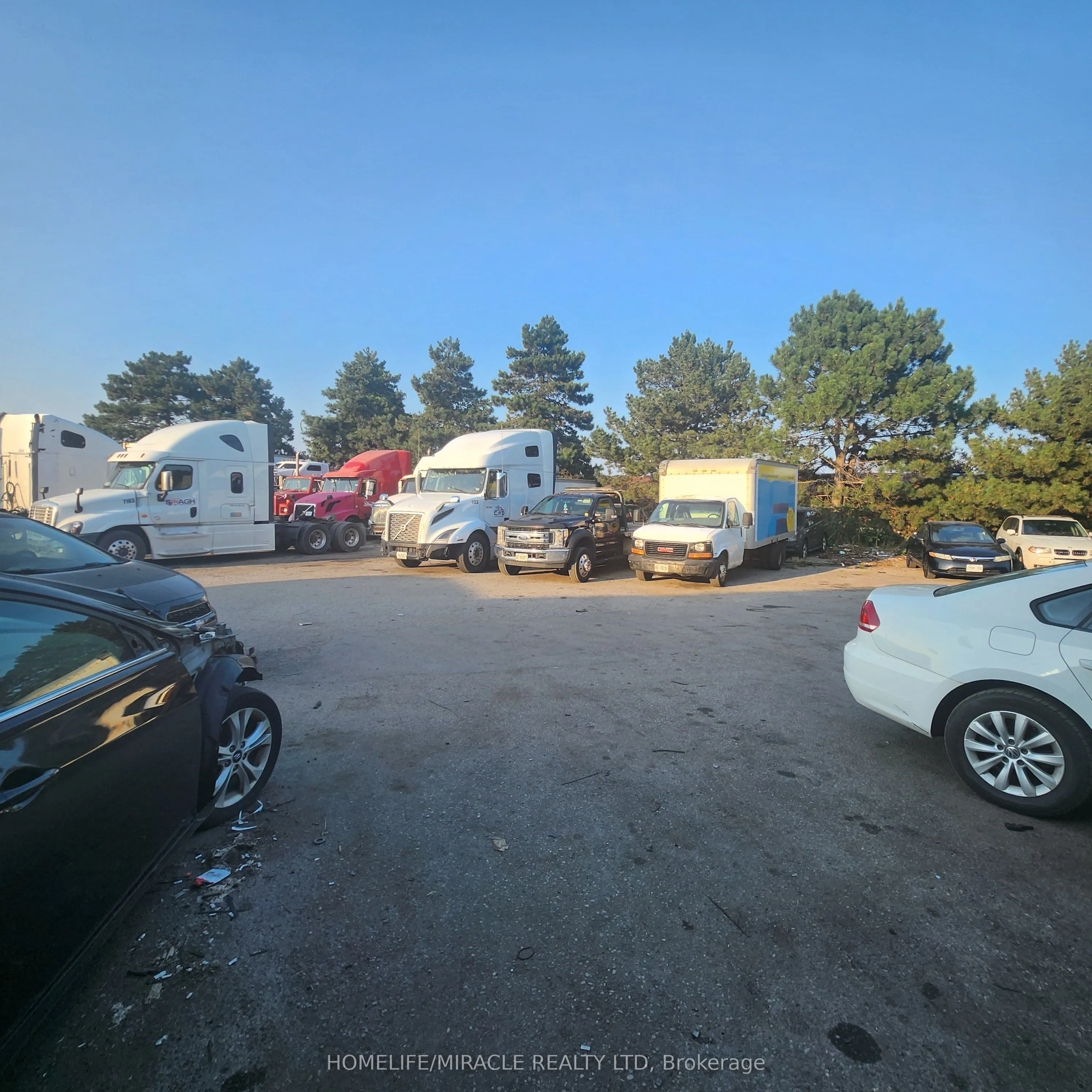 6720 Highway 7, #4