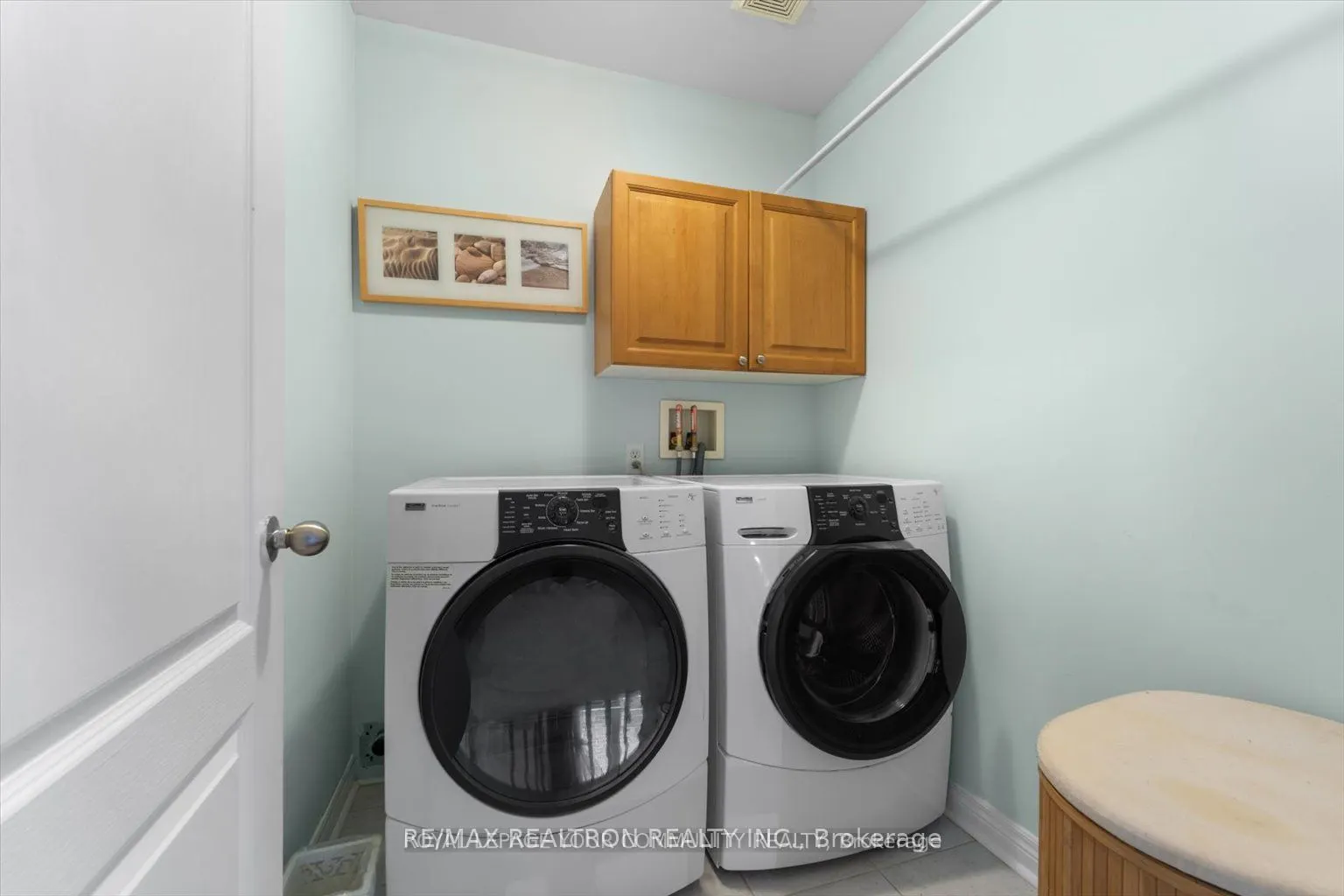 194 Gail Parks Crescent