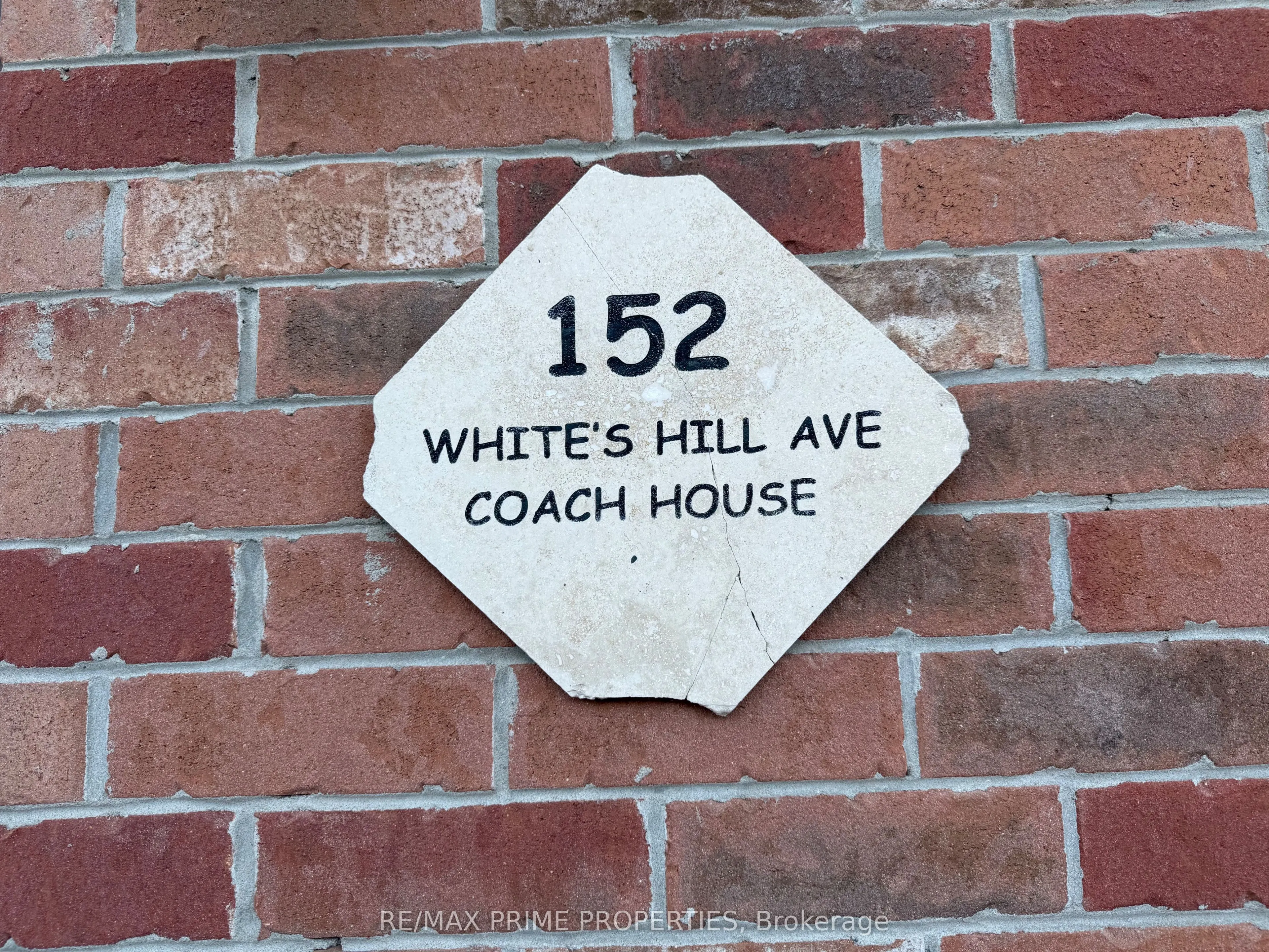 152 Whites Hill Avenue