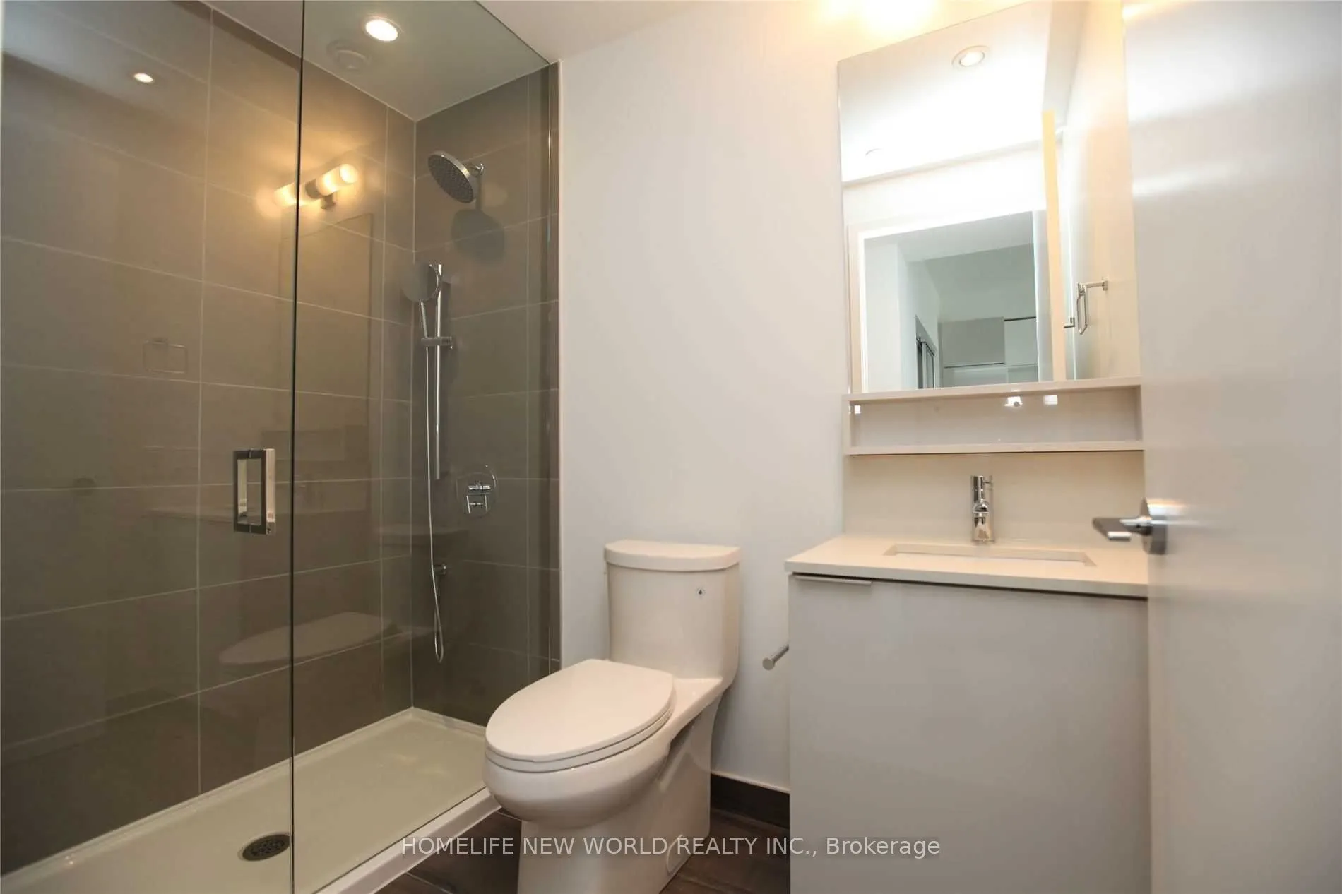 950 Portage Parkway, #1503