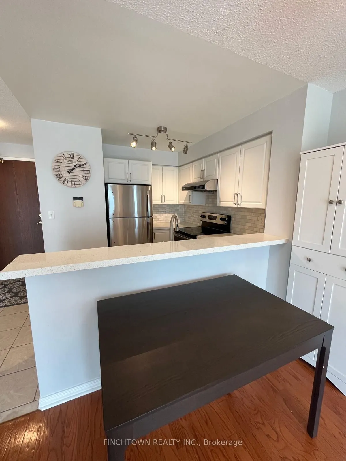 39 Oneida Crescent, #PH18