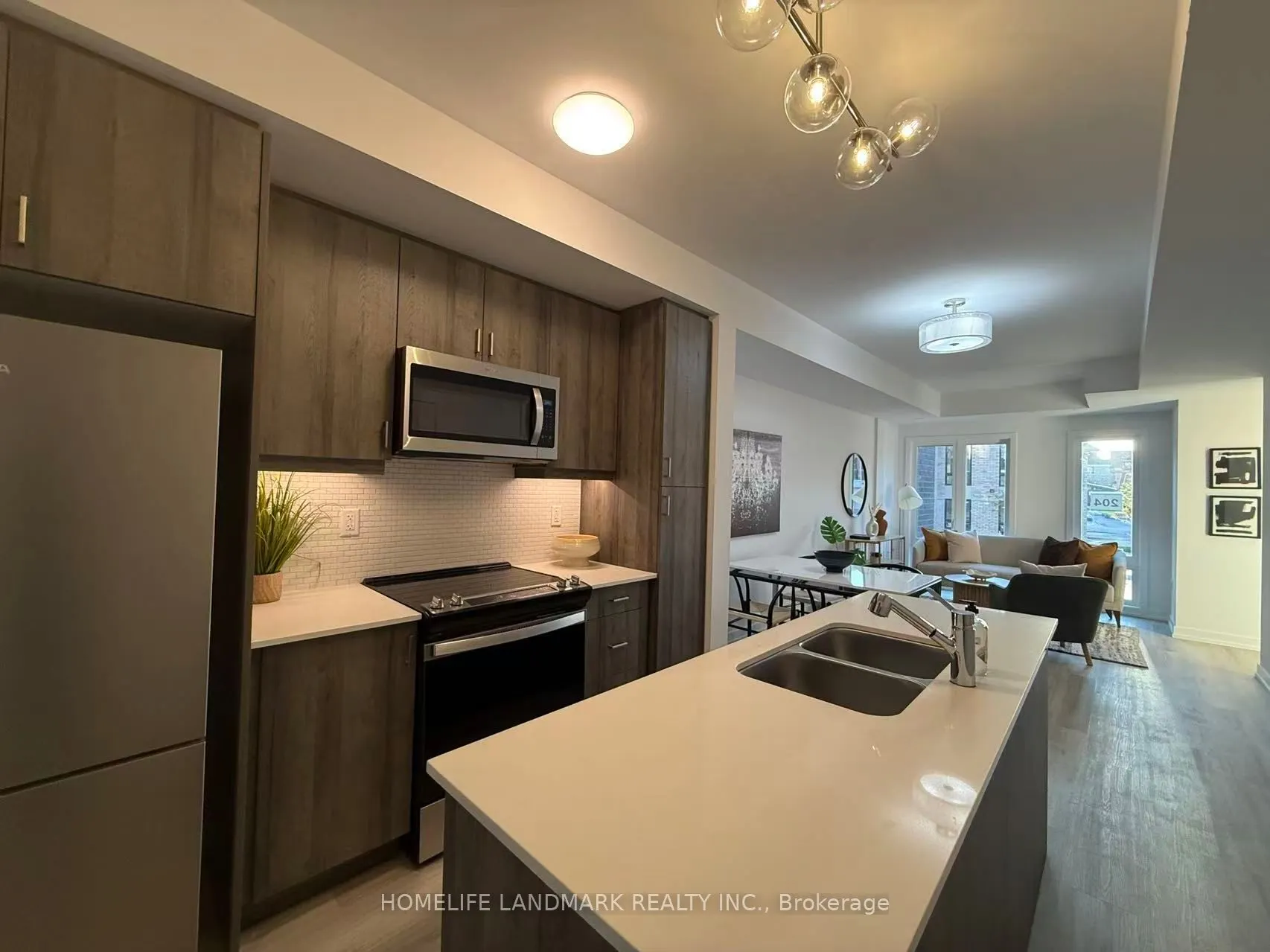3 Bancroft Lane, #204