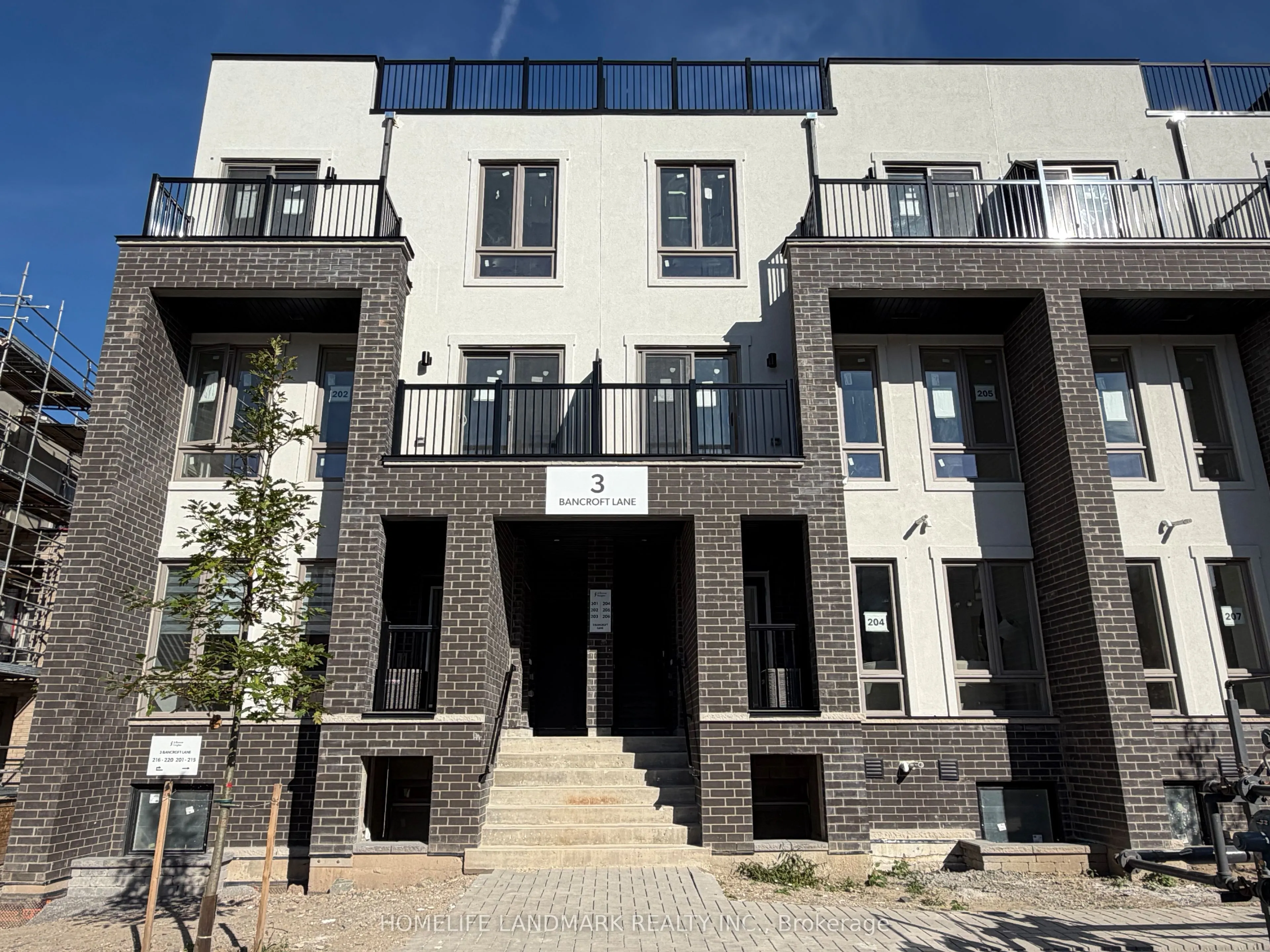 3 Bancroft Lane, #204