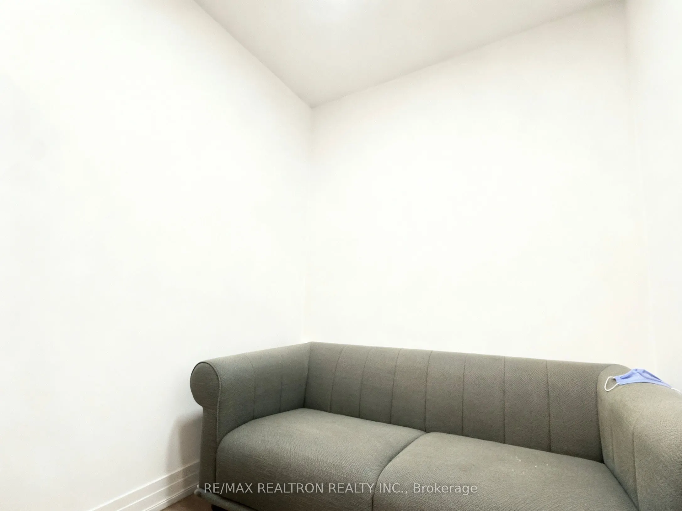 7171 Yonge Street, #615