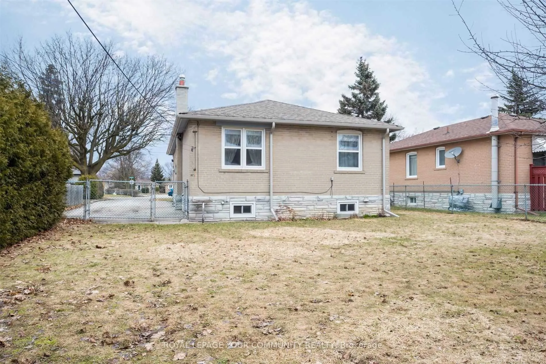 28 Rockport Crescent