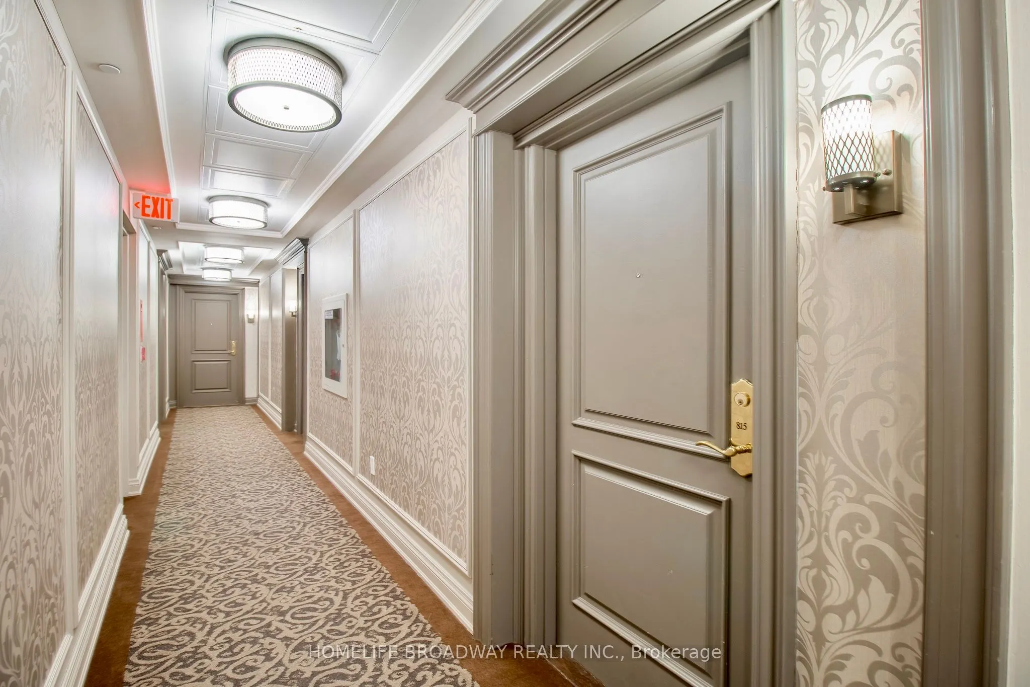 9255 Jane Street, #815