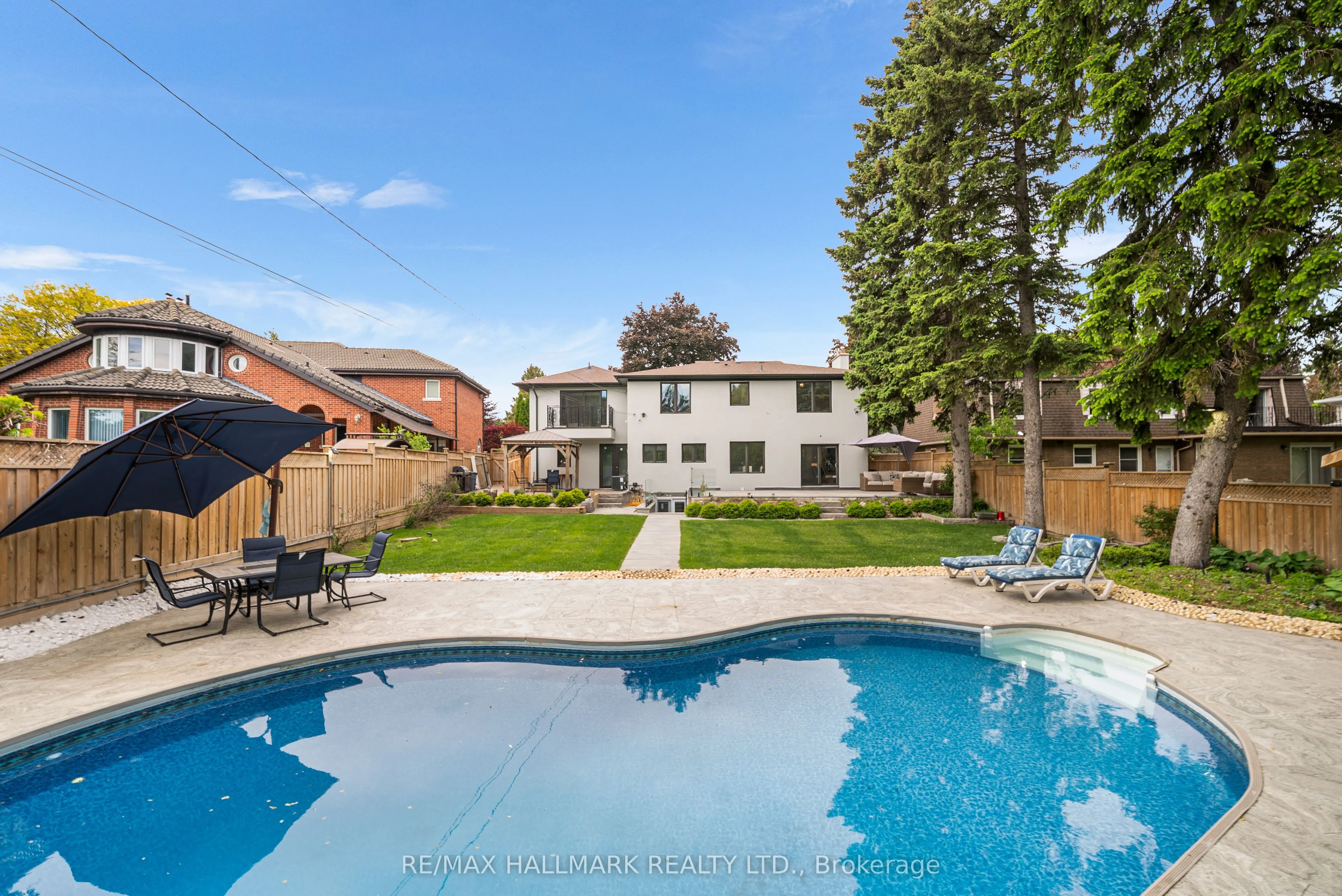 220 Grandview Avenue