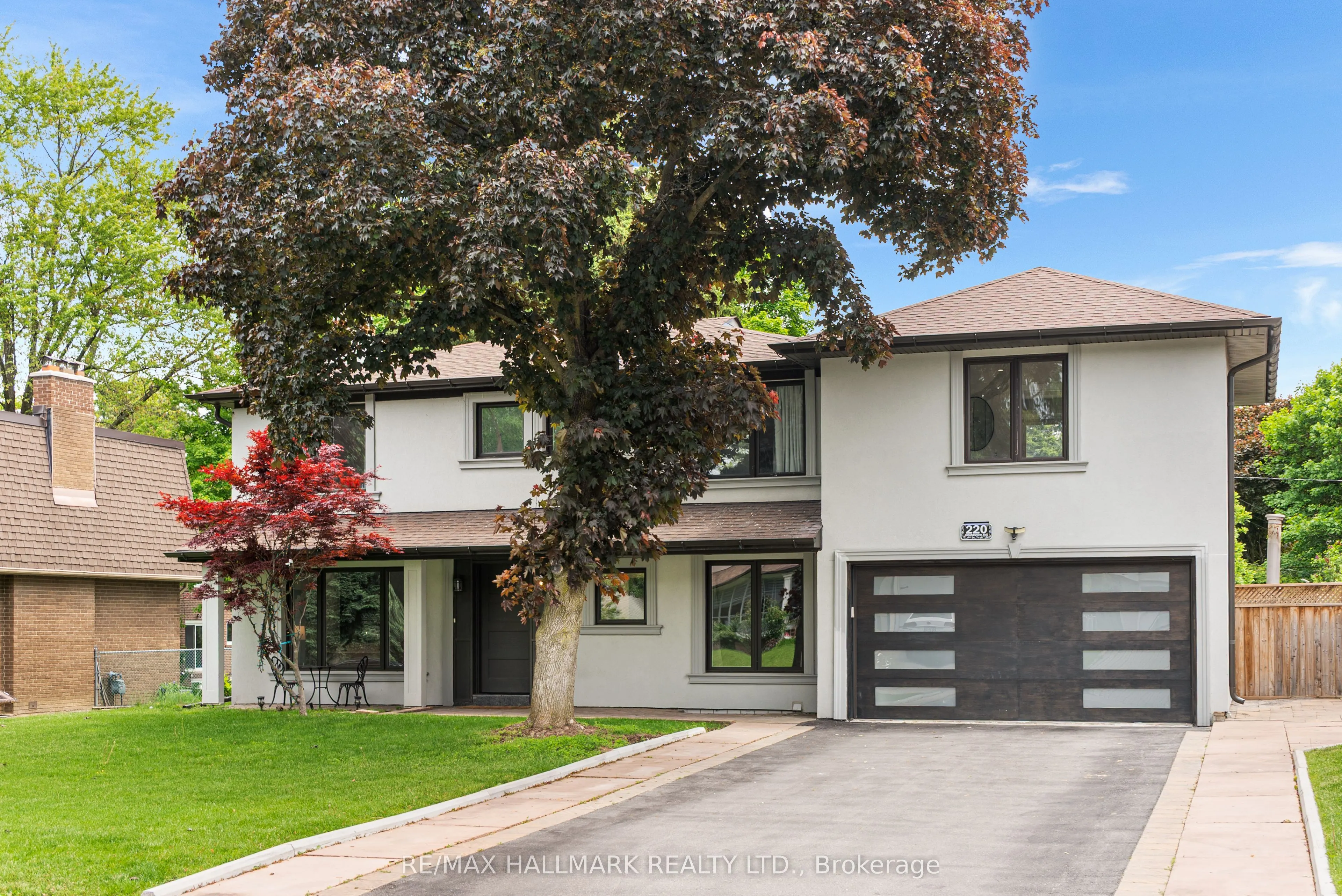 220 Grandview Avenue