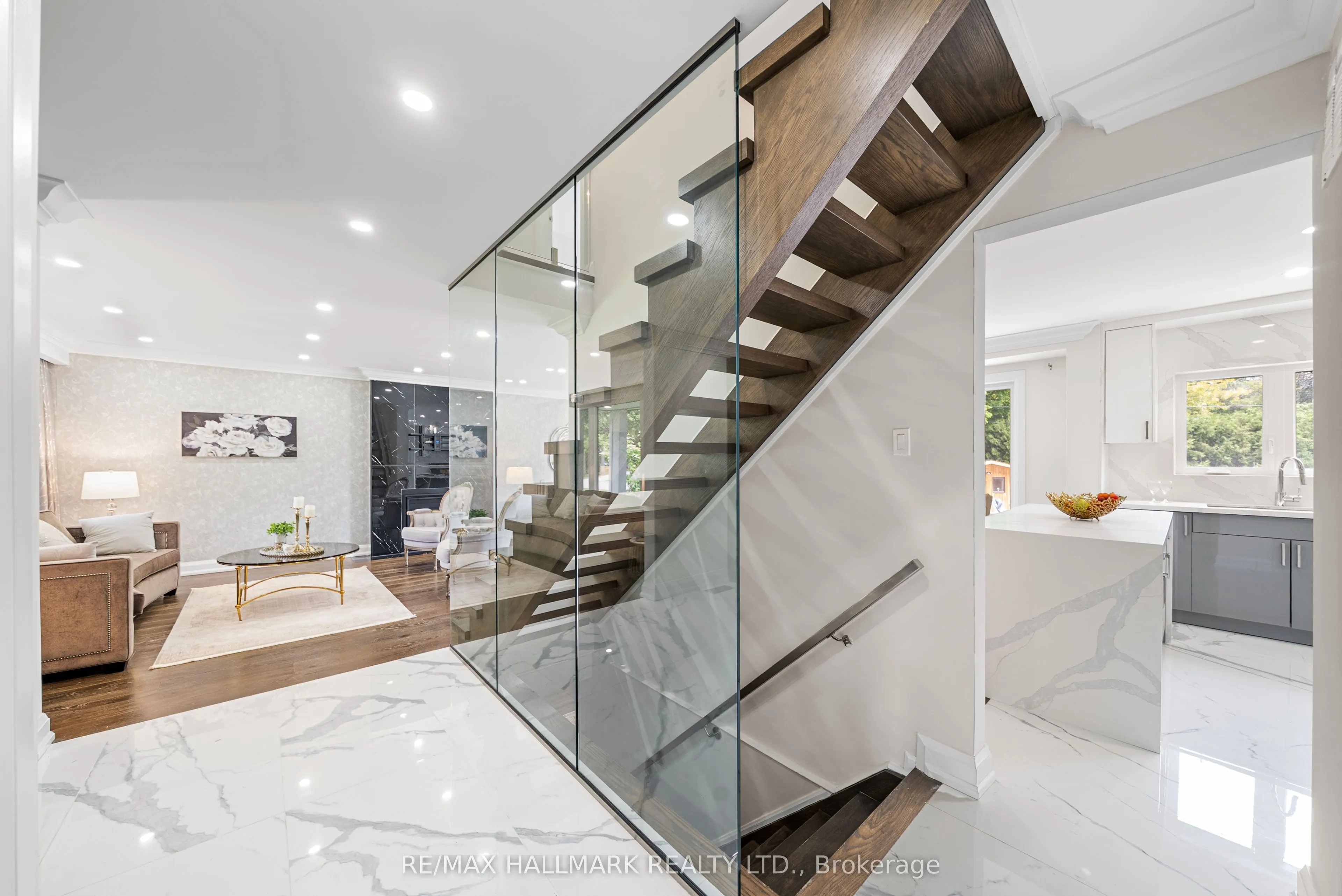 220 Grandview Avenue