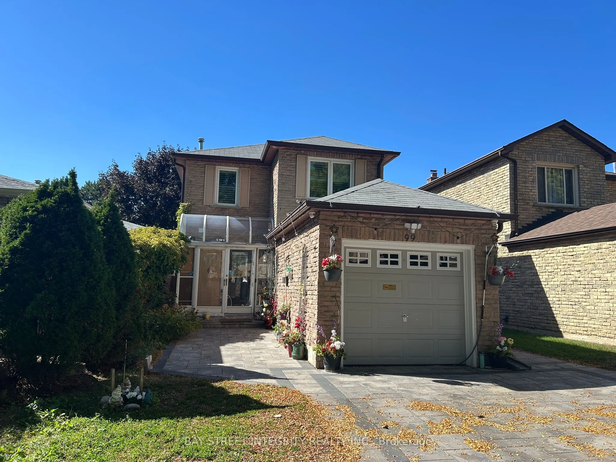 99 Mercer Crescent
