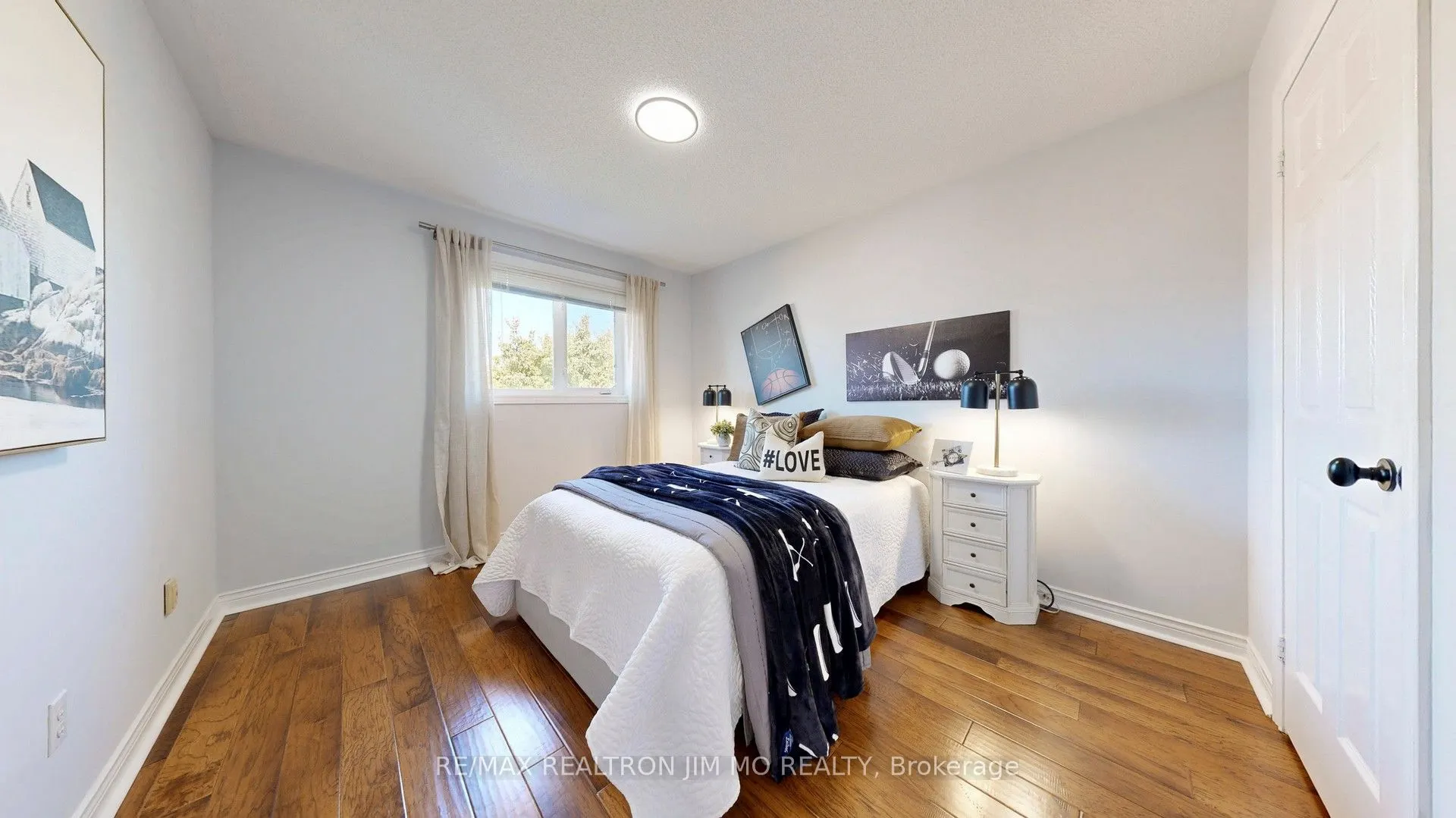 543 Greig Circle