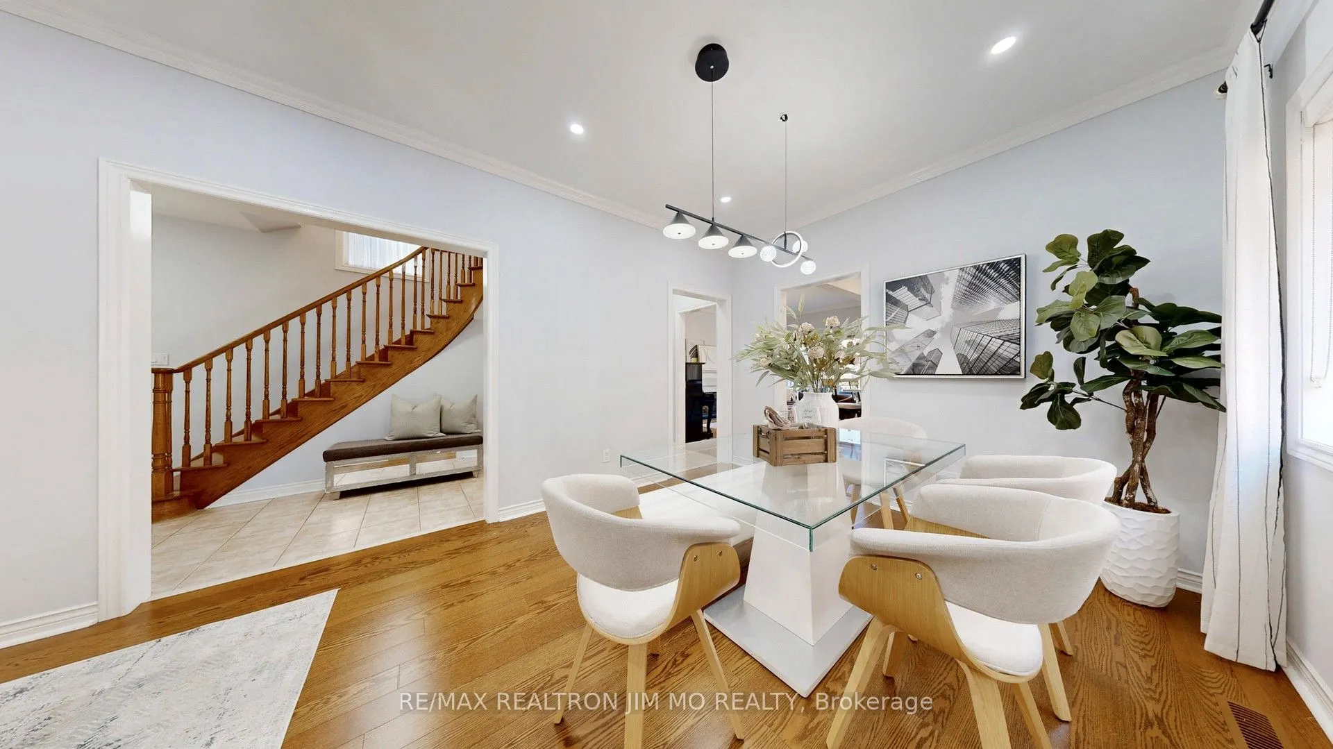543 Greig Circle