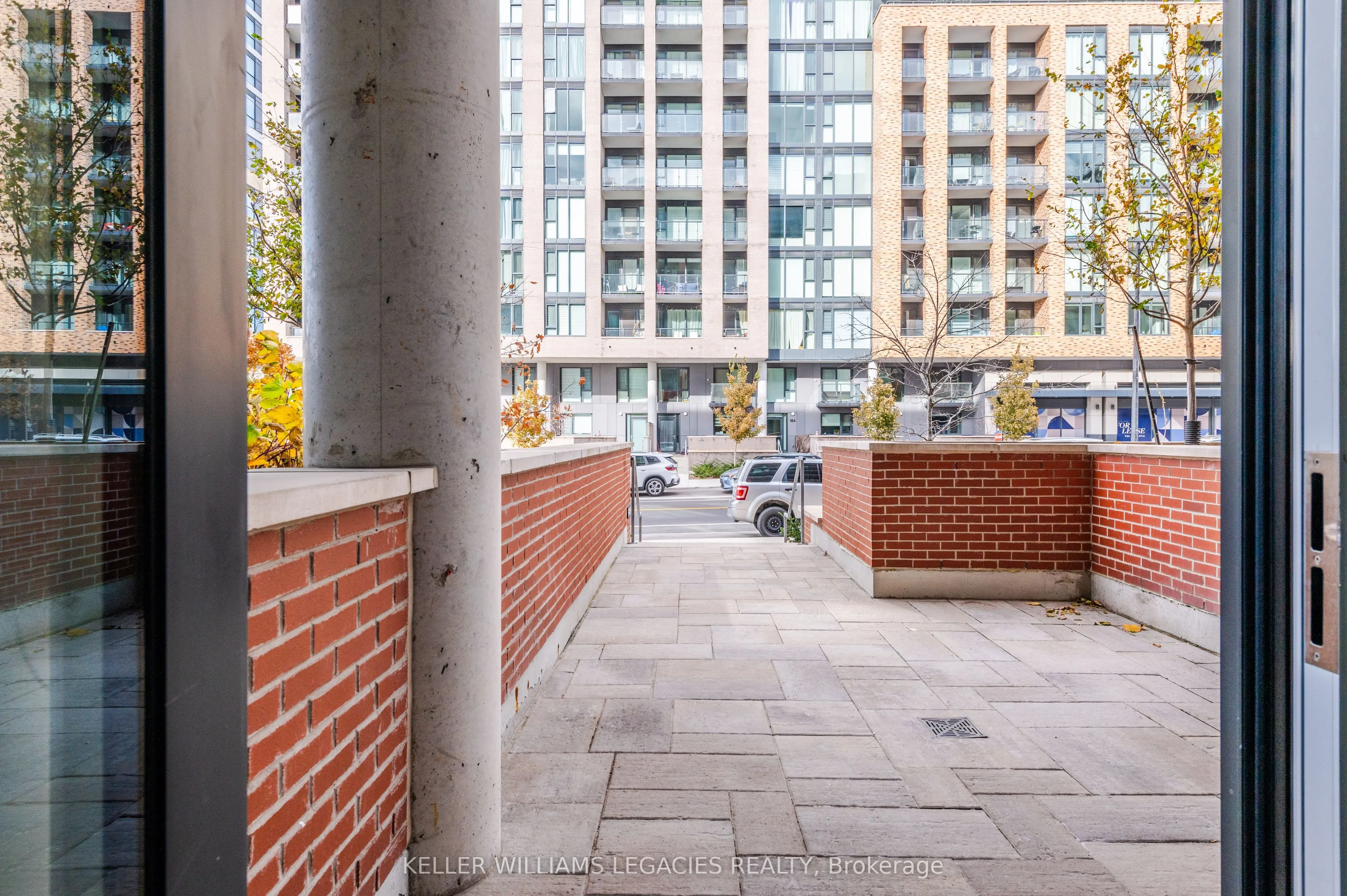 99 Eagle Rock Way, #106