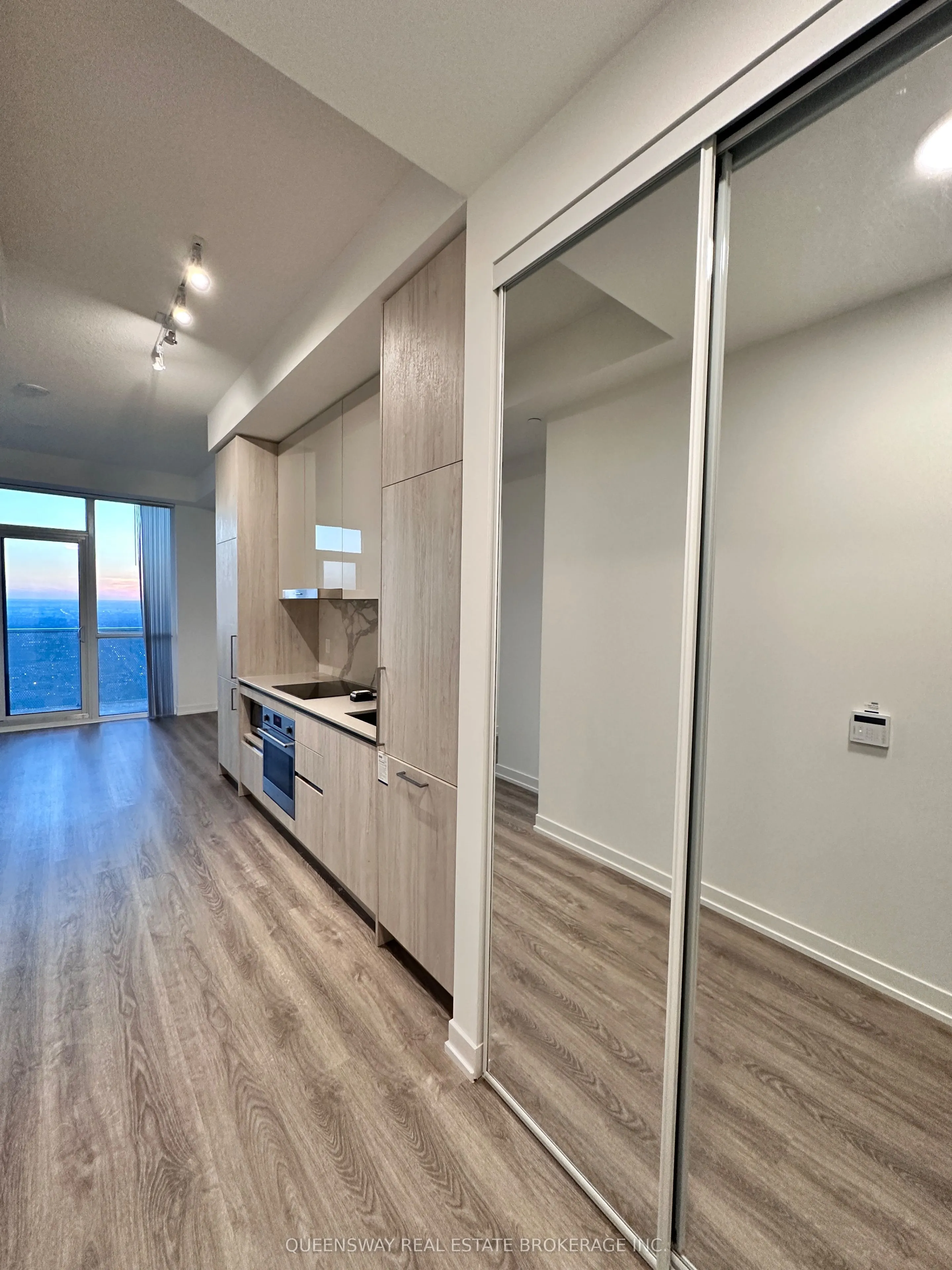 195 Commerce Street, #5309