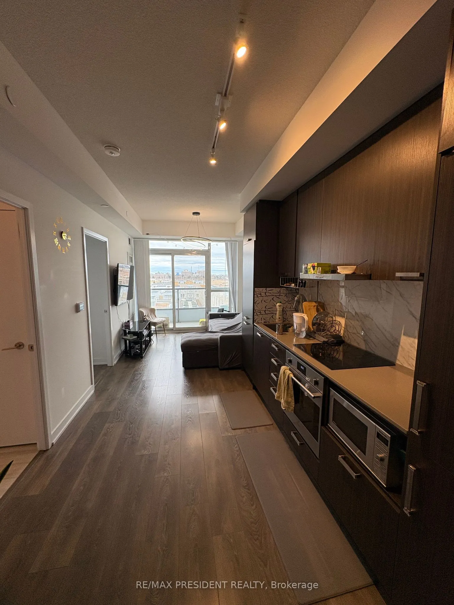 10 Honeycrisp Crescent, #611