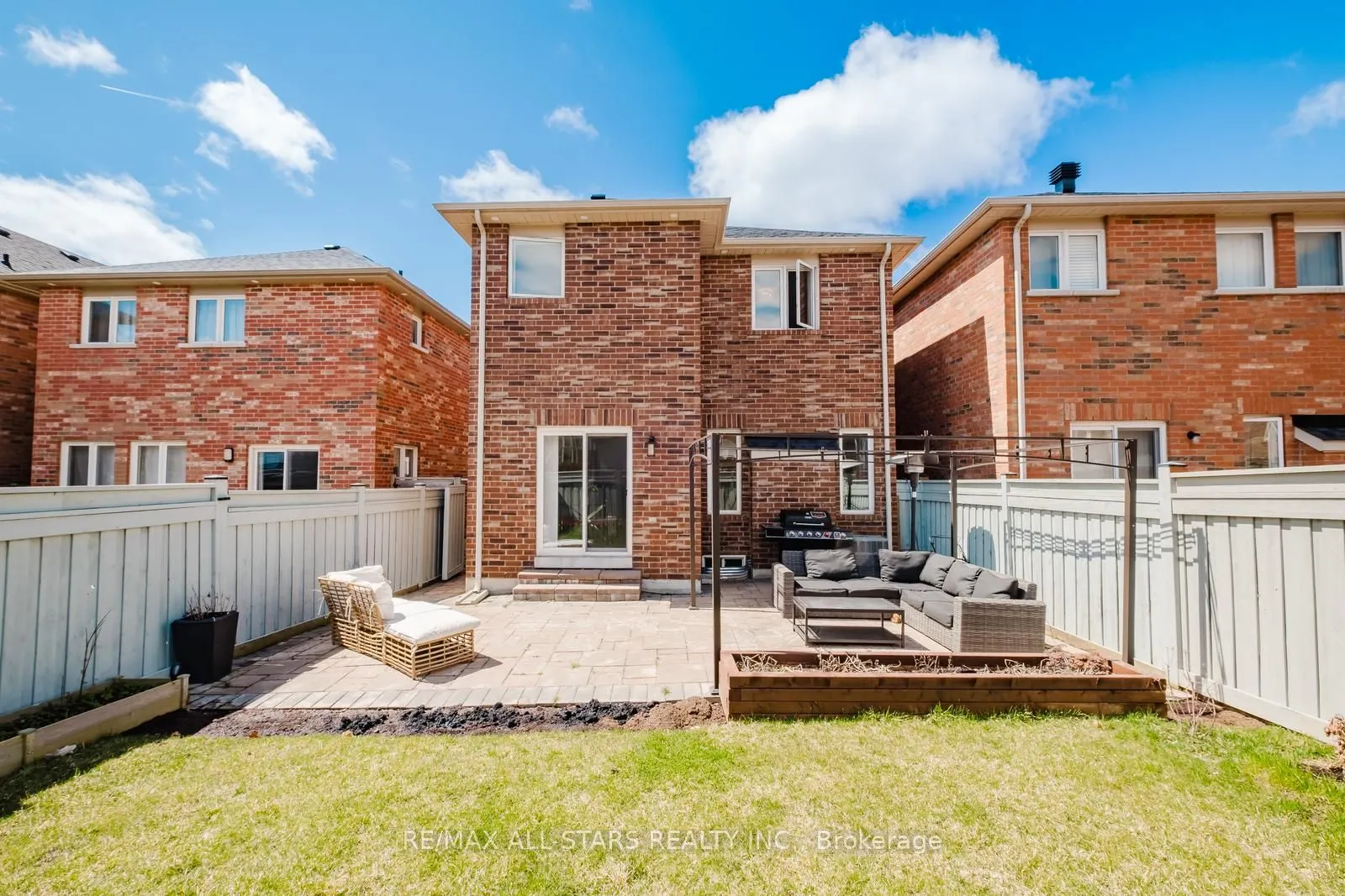 19 Coronet Street