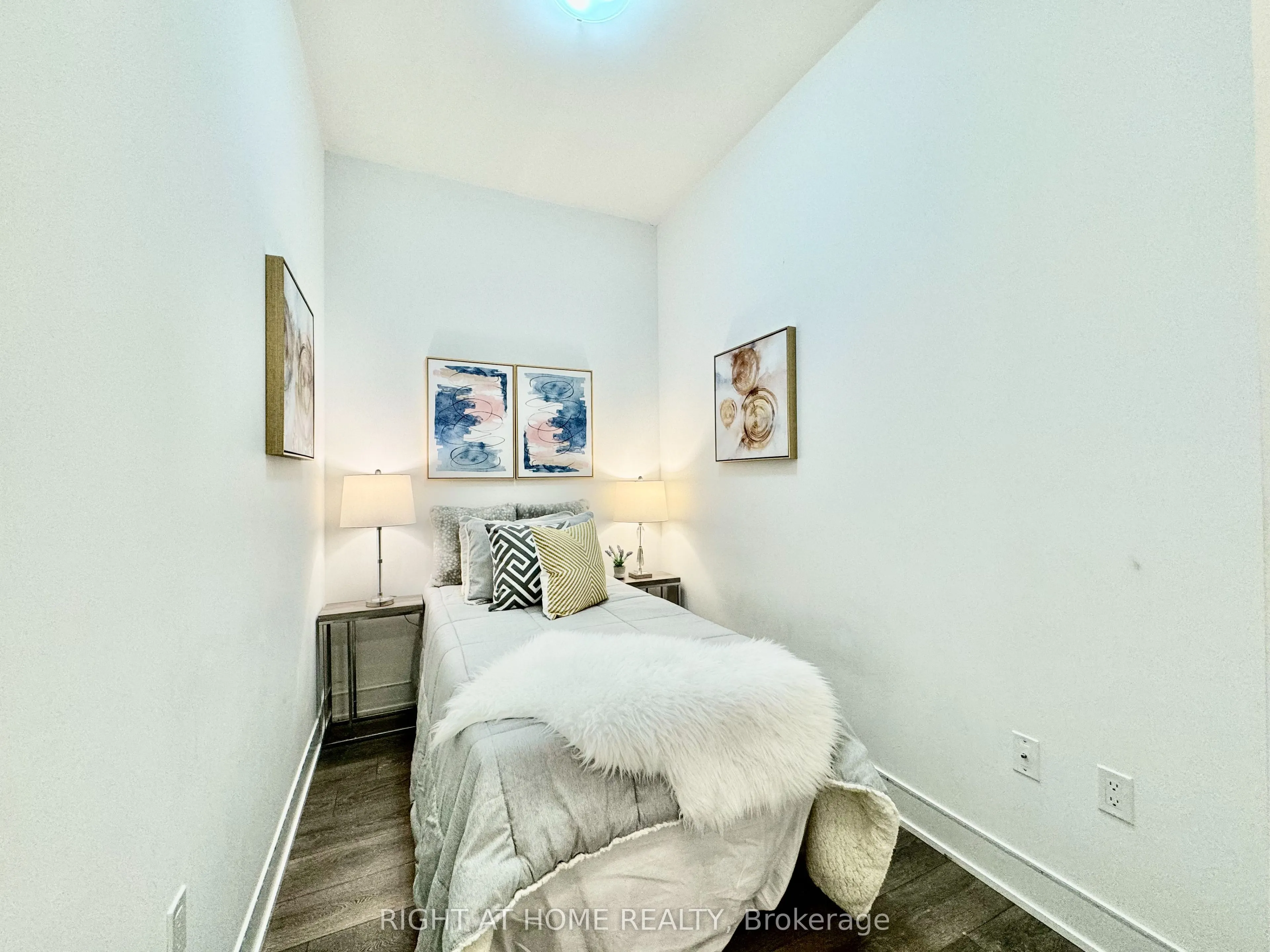 2908 Highway 7 Road E, #3709