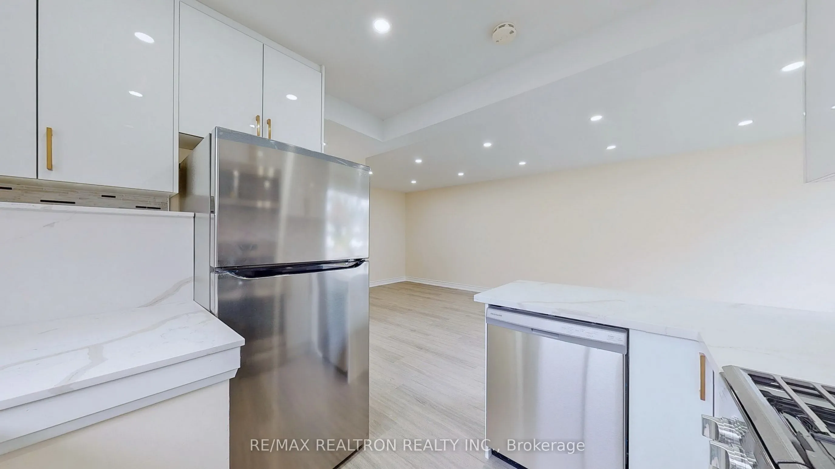 265 Browndale Crescent E, #Main Floor