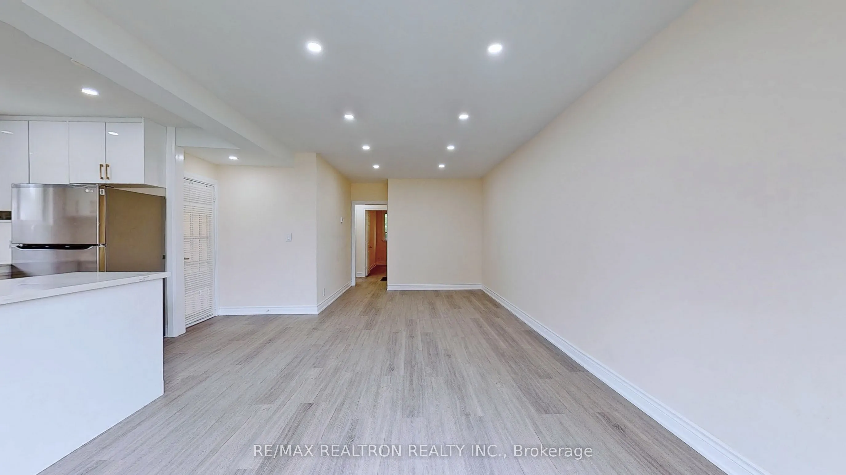 265 Browndale Crescent E, #Main Floor