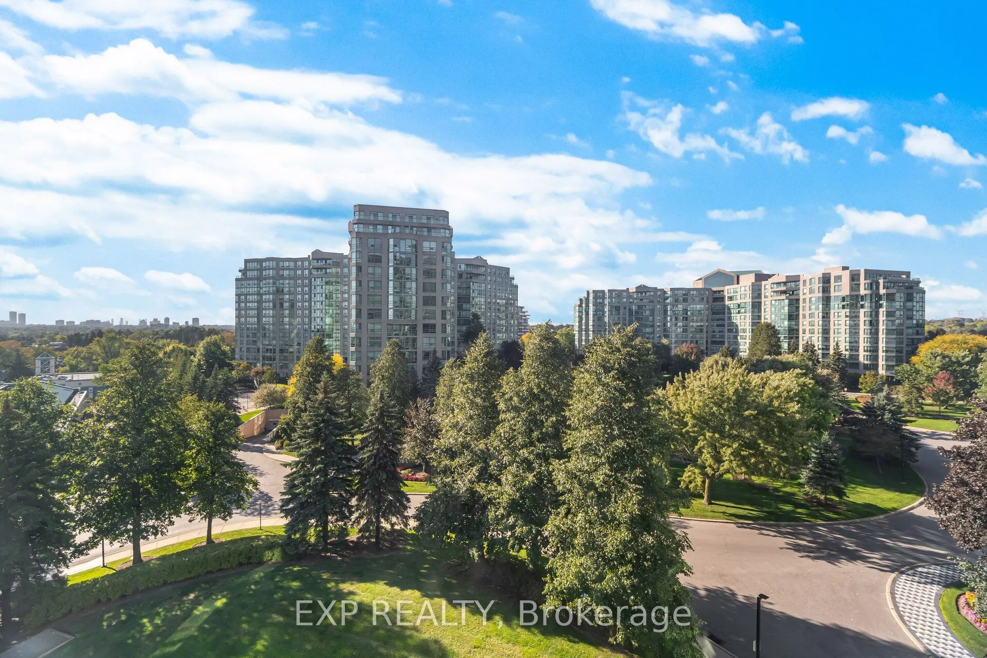 7825 Bayview Avenue, #613