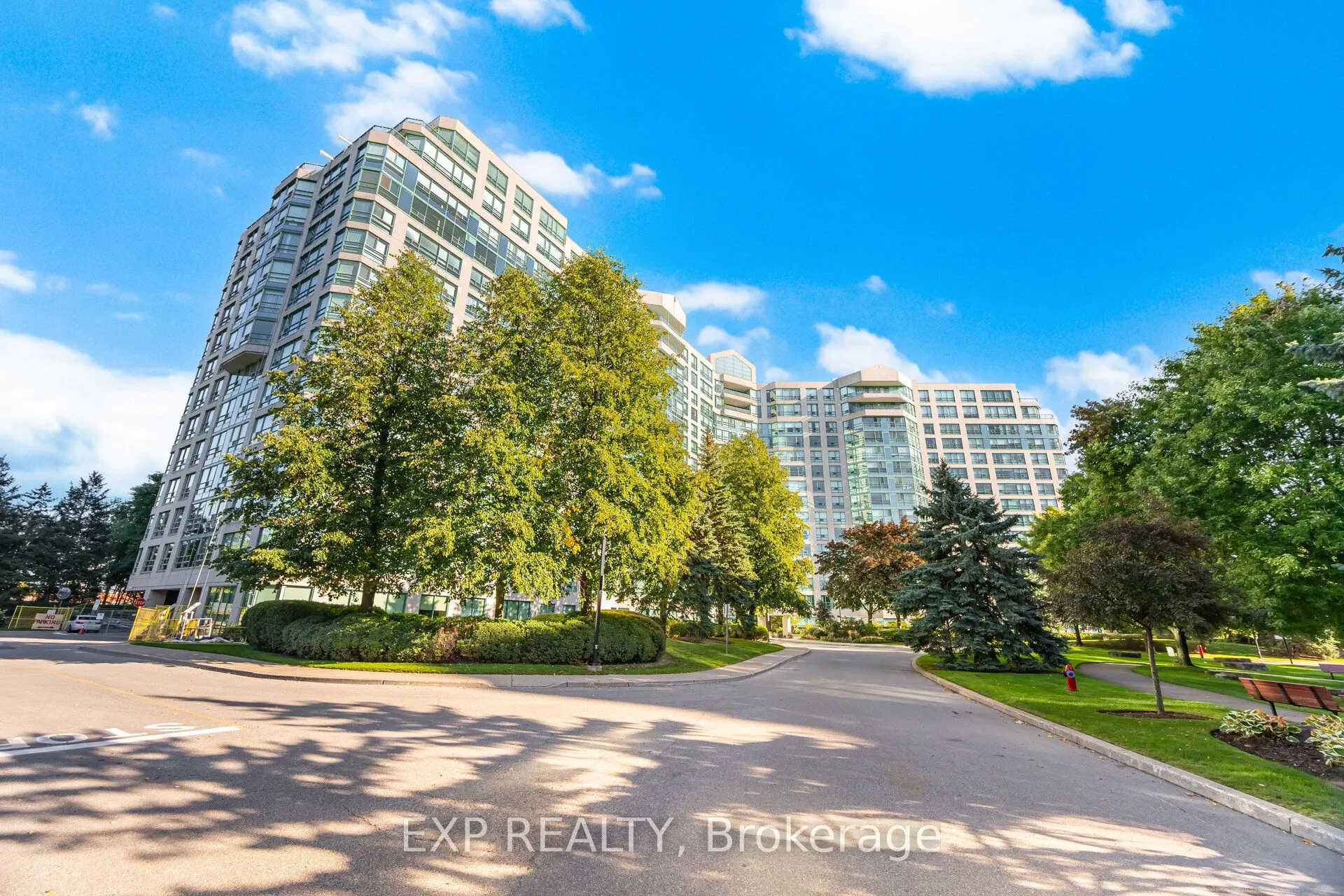 7825 Bayview Avenue, #613