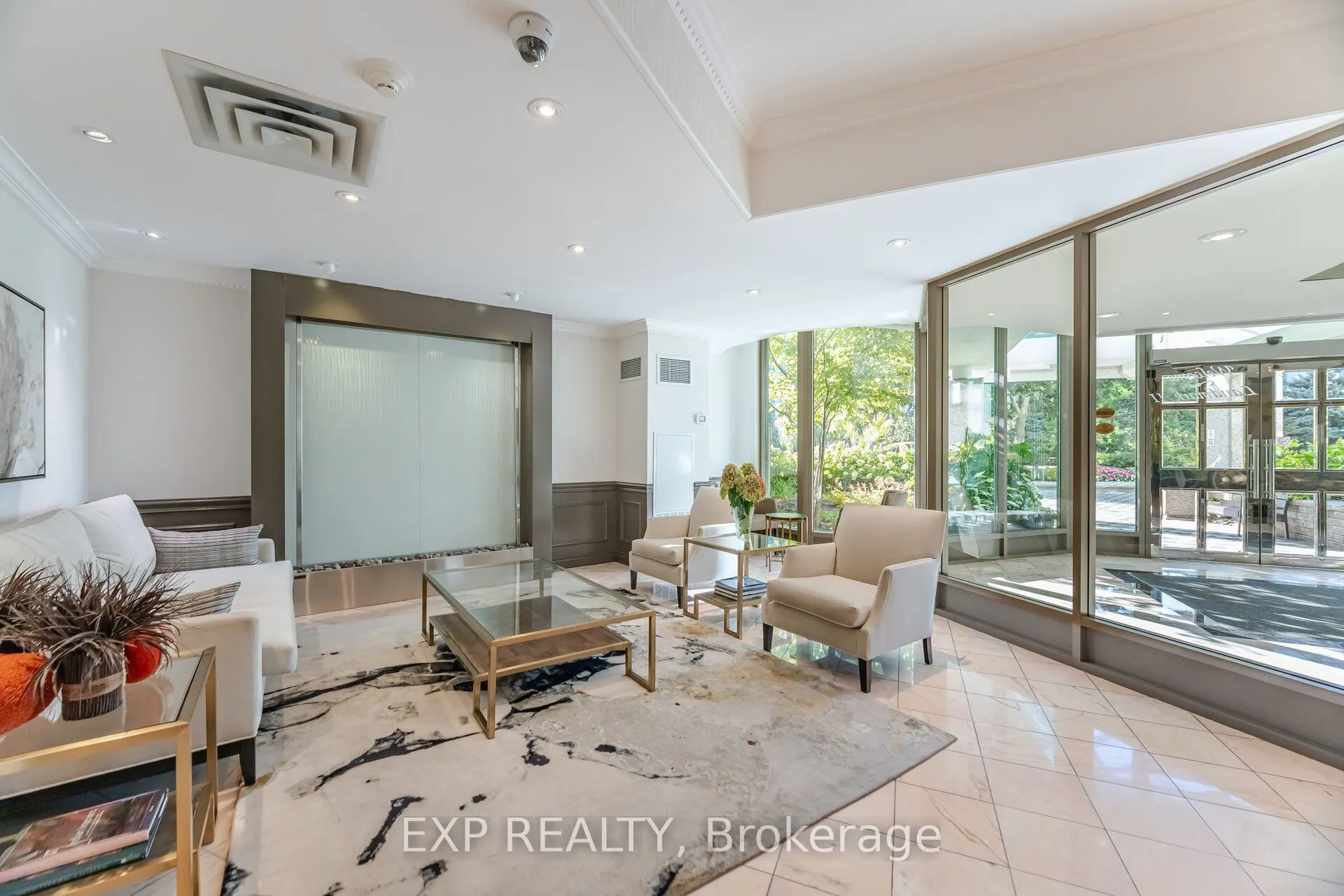 7825 Bayview Avenue, #613