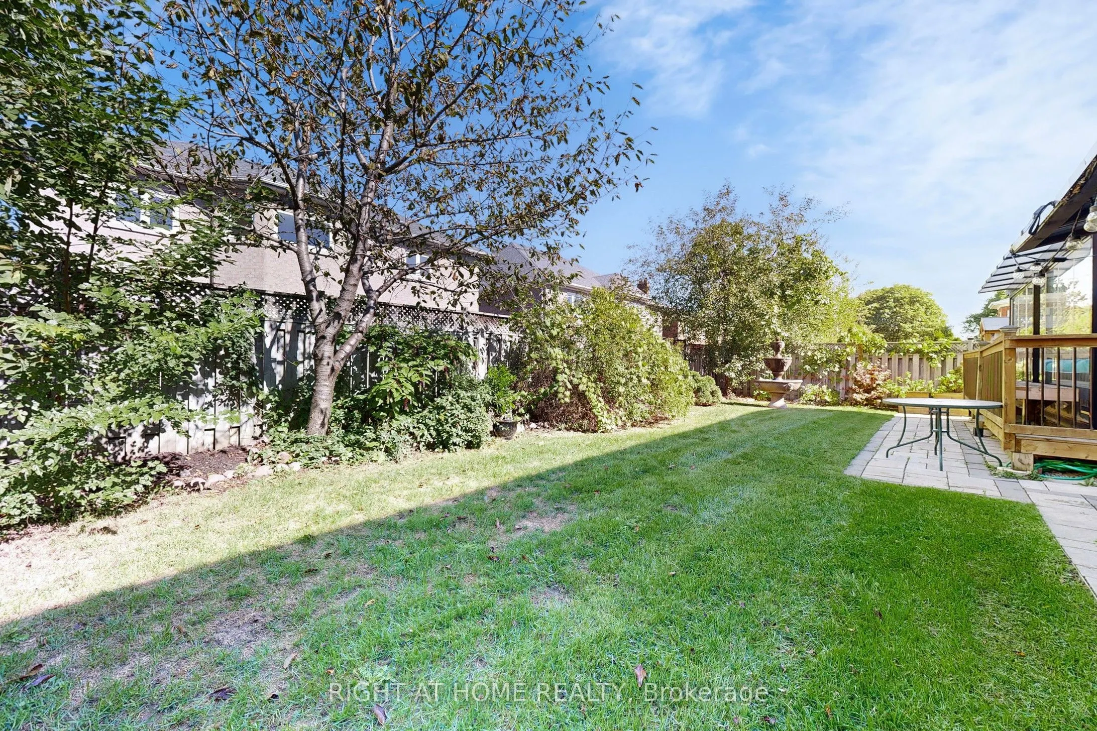 8 Springbrook Drive