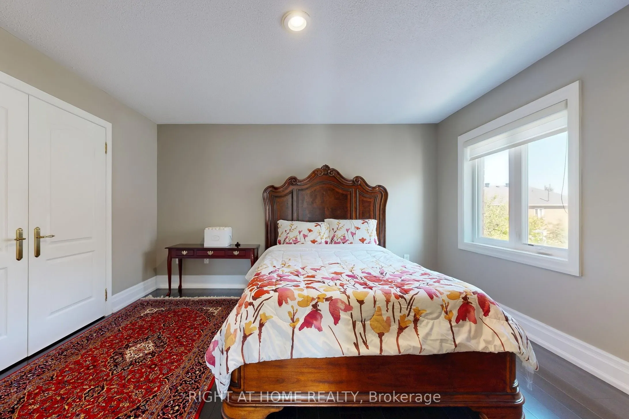8 Springbrook Drive