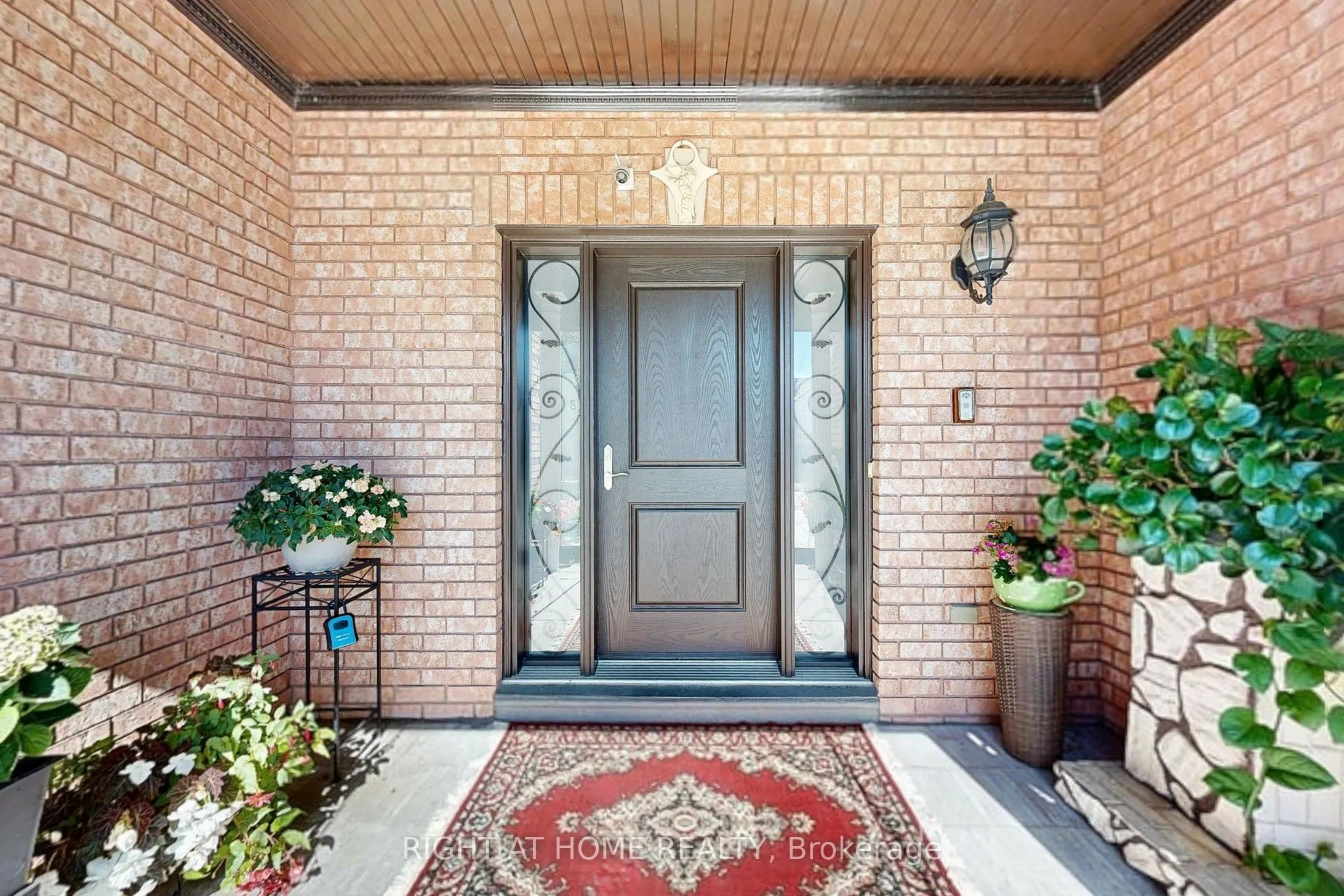 8 Springbrook Drive