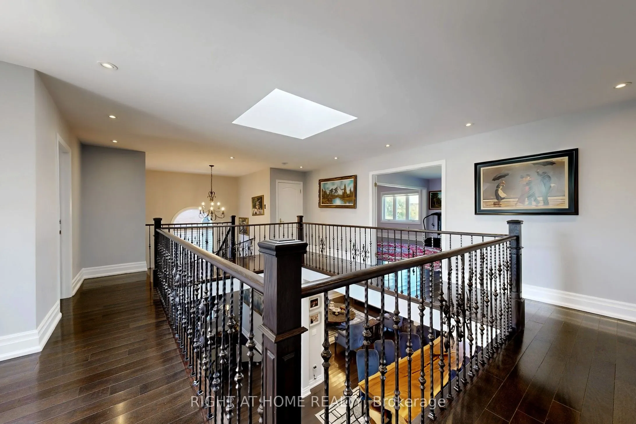8 Springbrook Drive