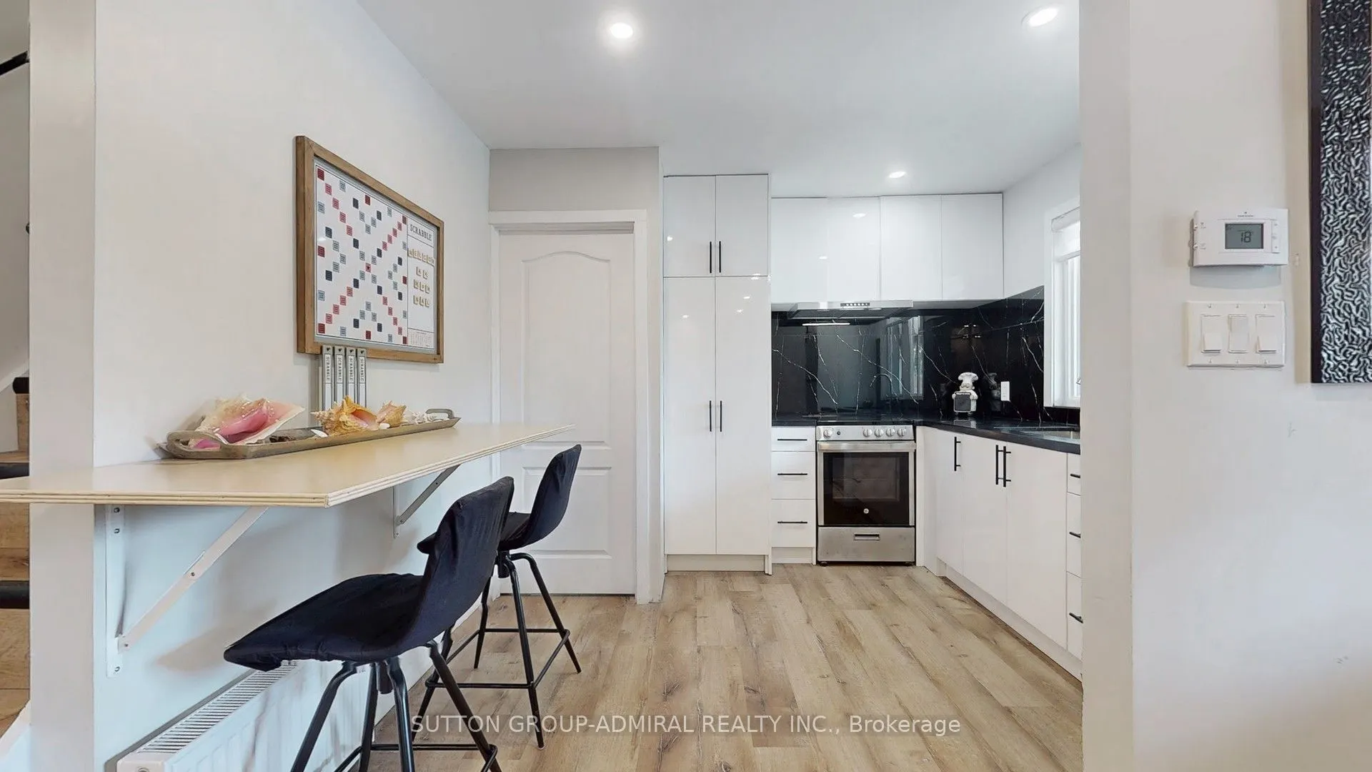 242 Muriel Street, #Main Floor
