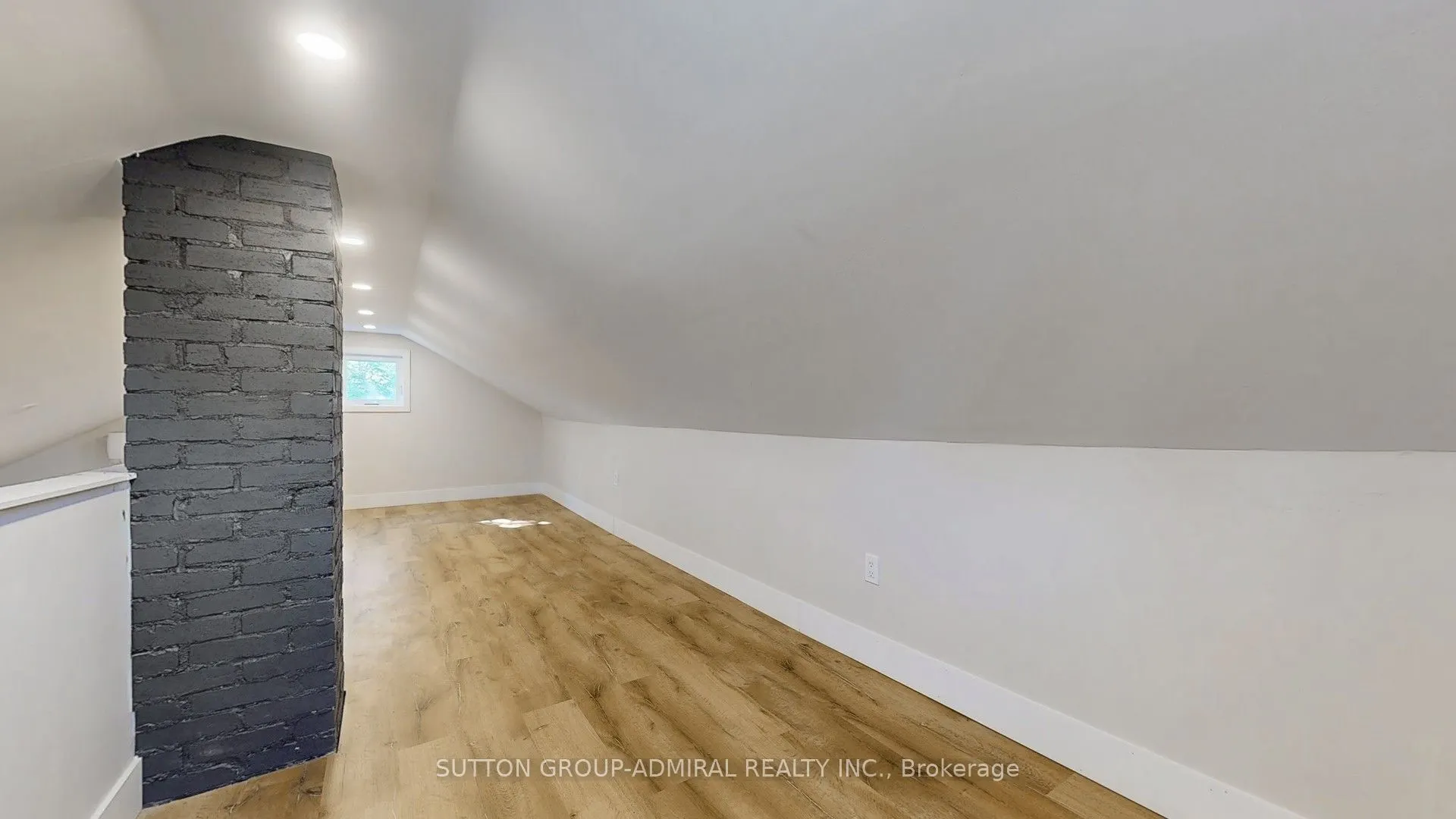 242 Muriel Street, #Main Floor