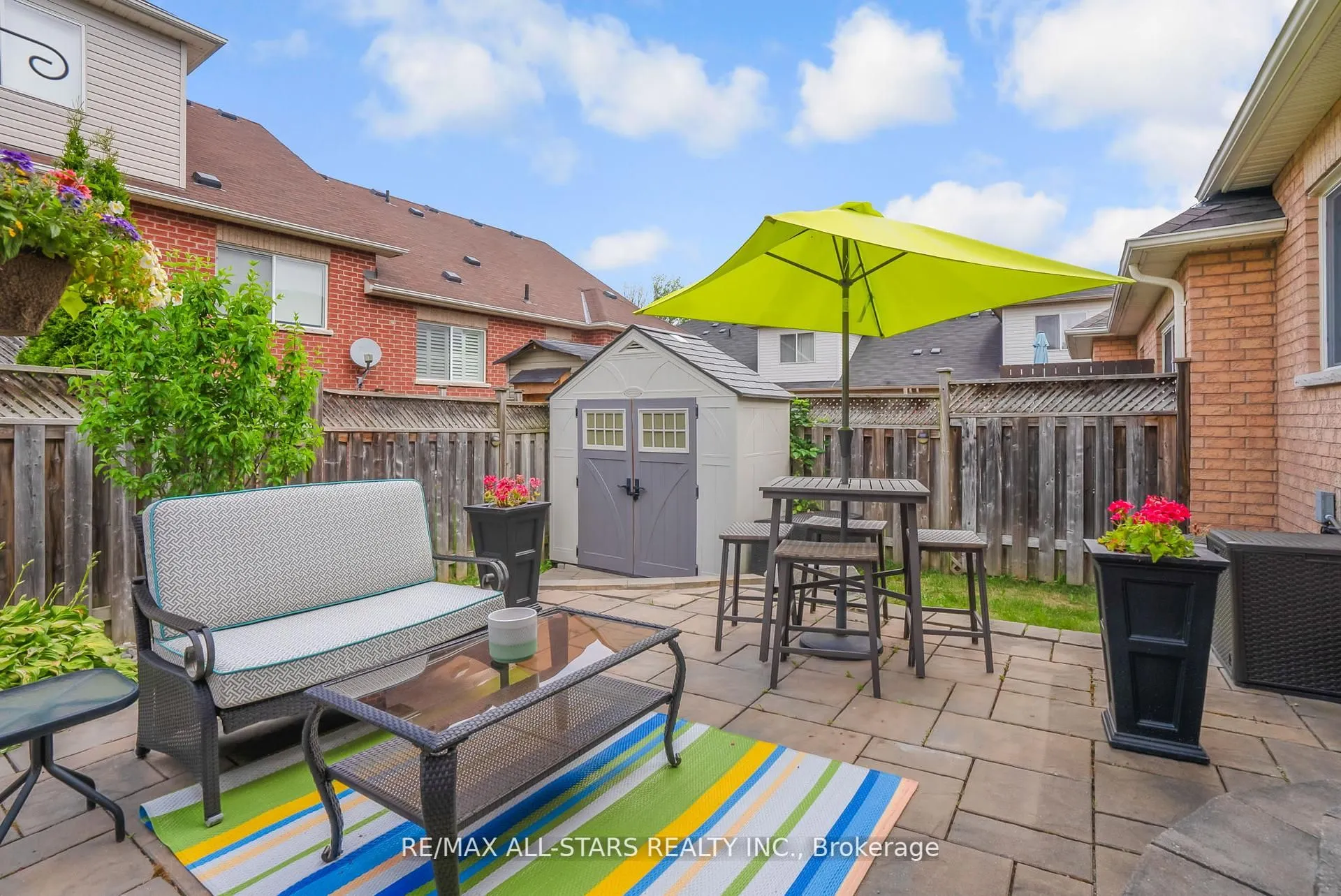 32 Meadows End Crescent