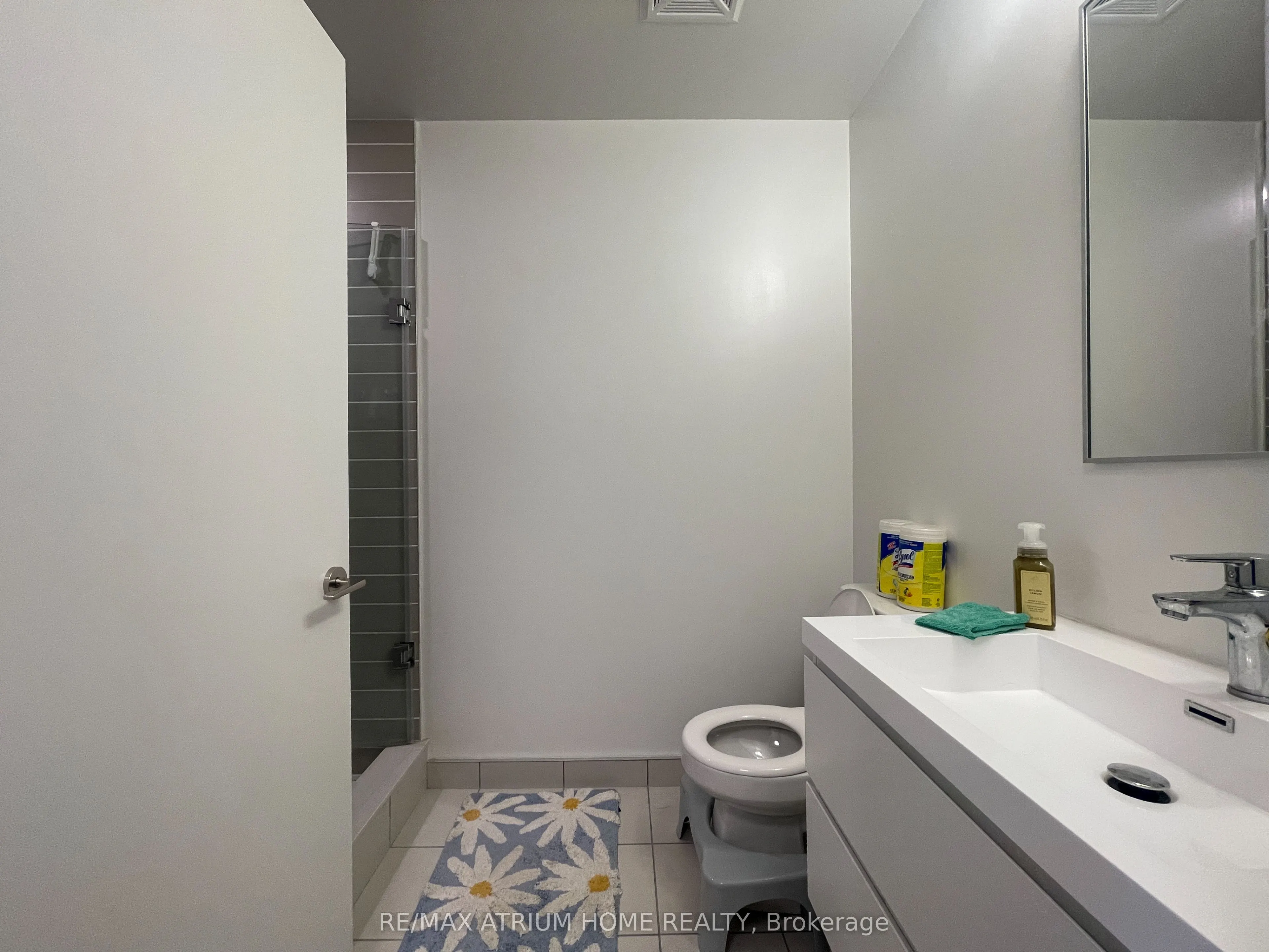 38 Simcoe Promenade, #511