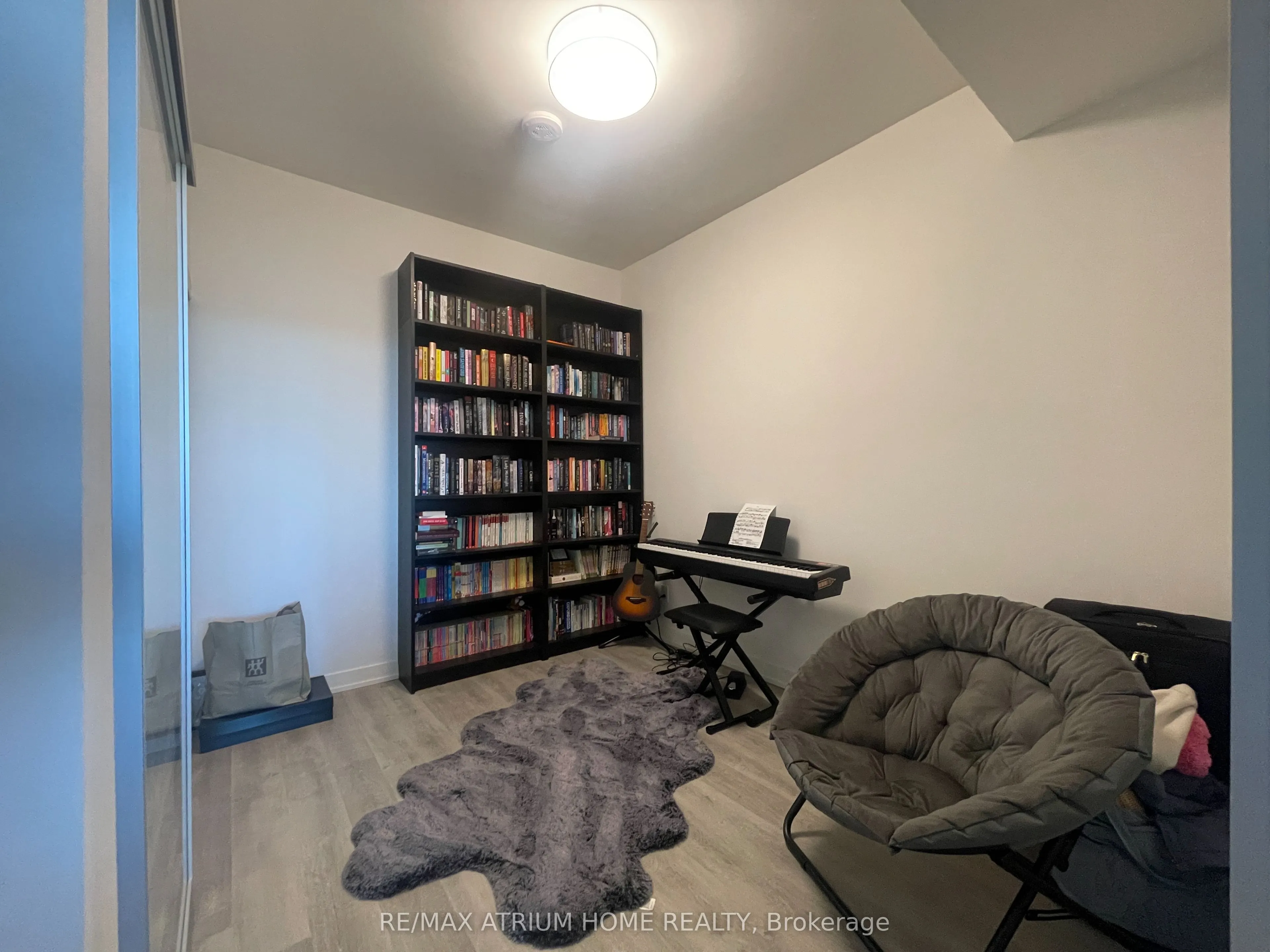 38 Simcoe Promenade, #511