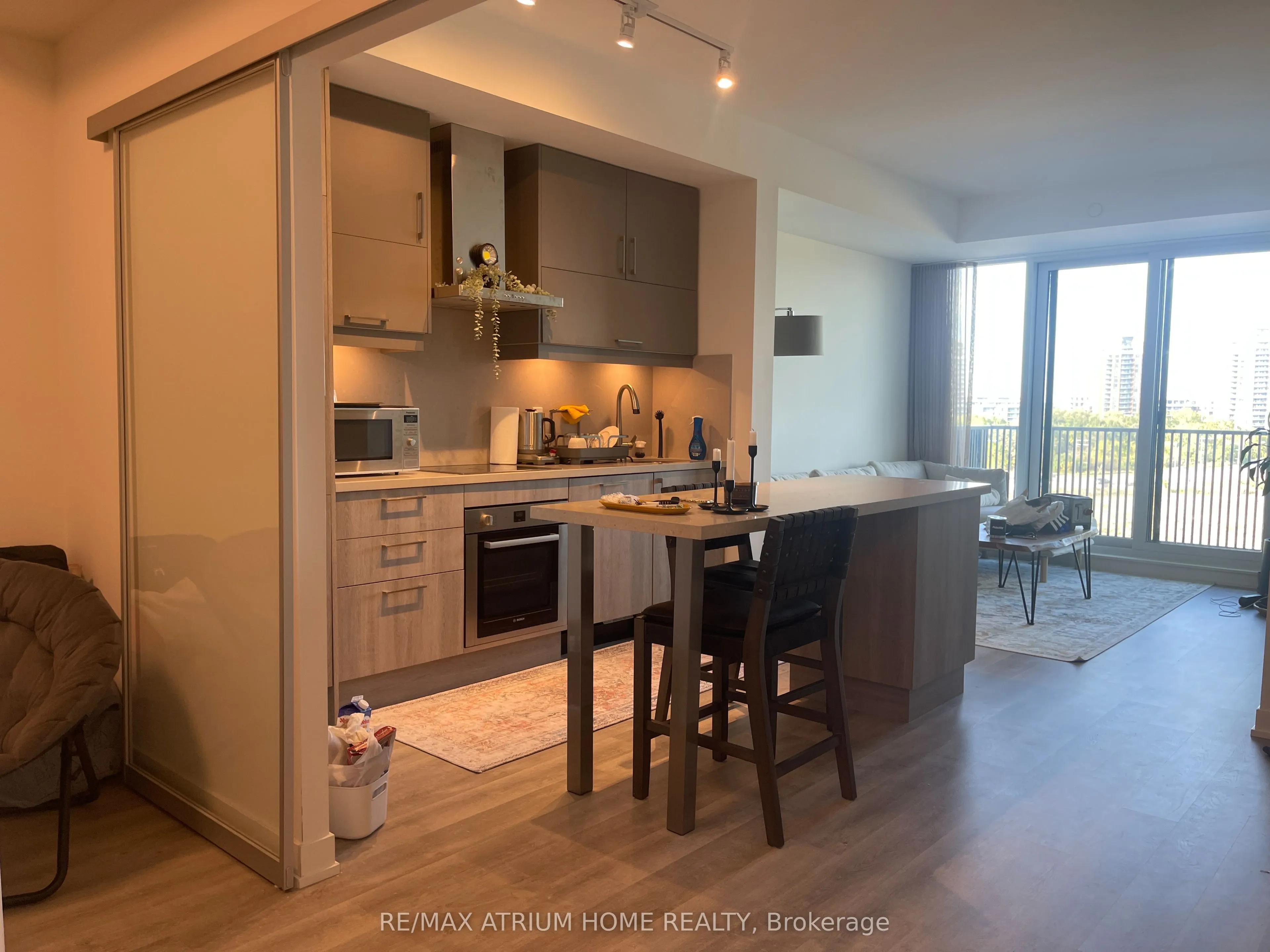38 Simcoe Promenade, #511