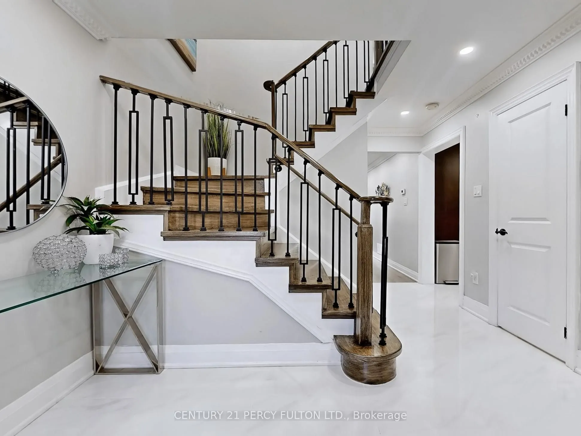 74 Doubtfire Crescent