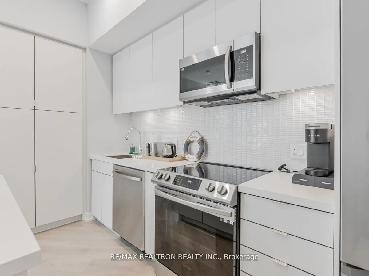 415 Sea Ray Avenue, #127