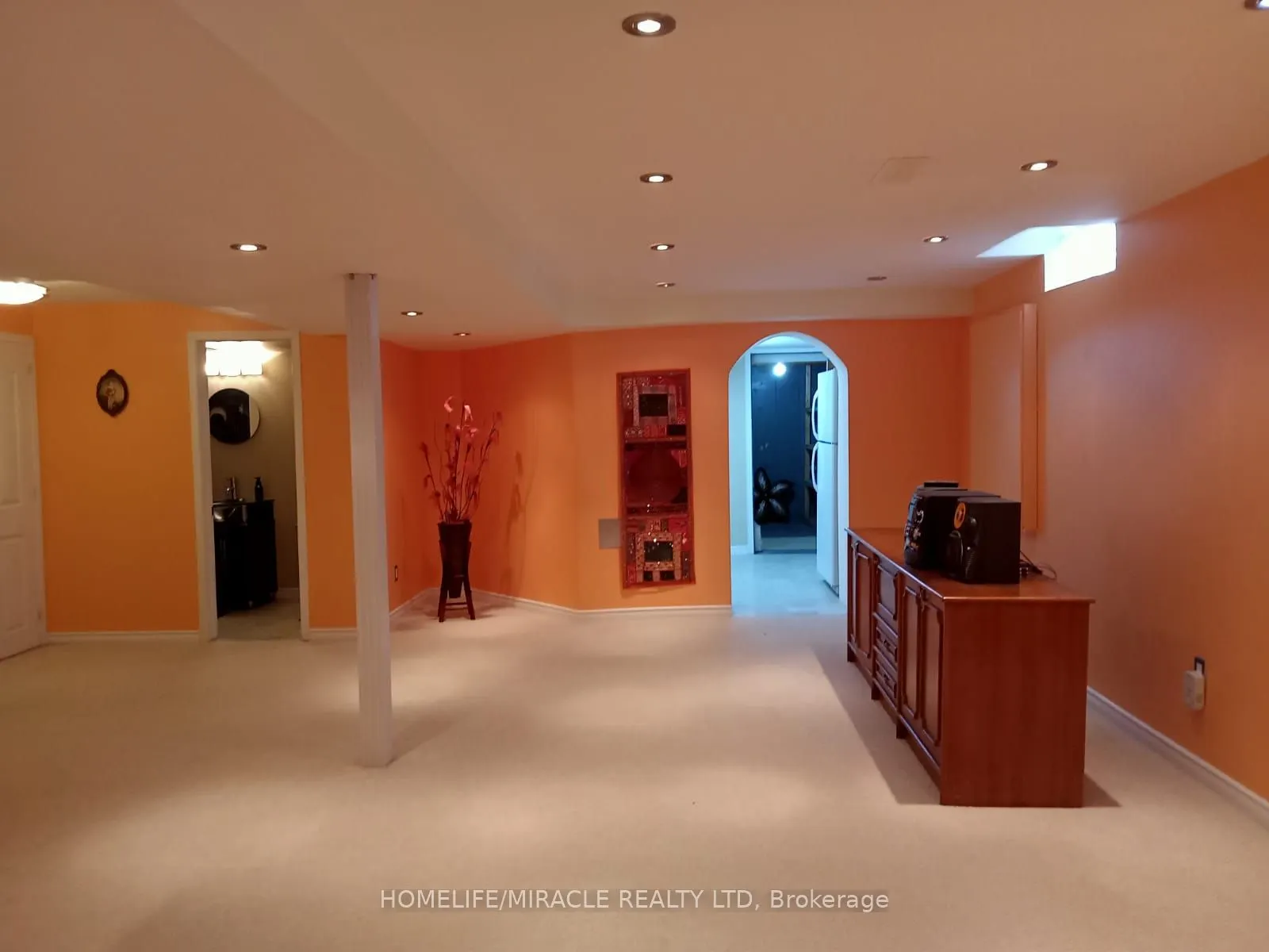 2 Nessie Street