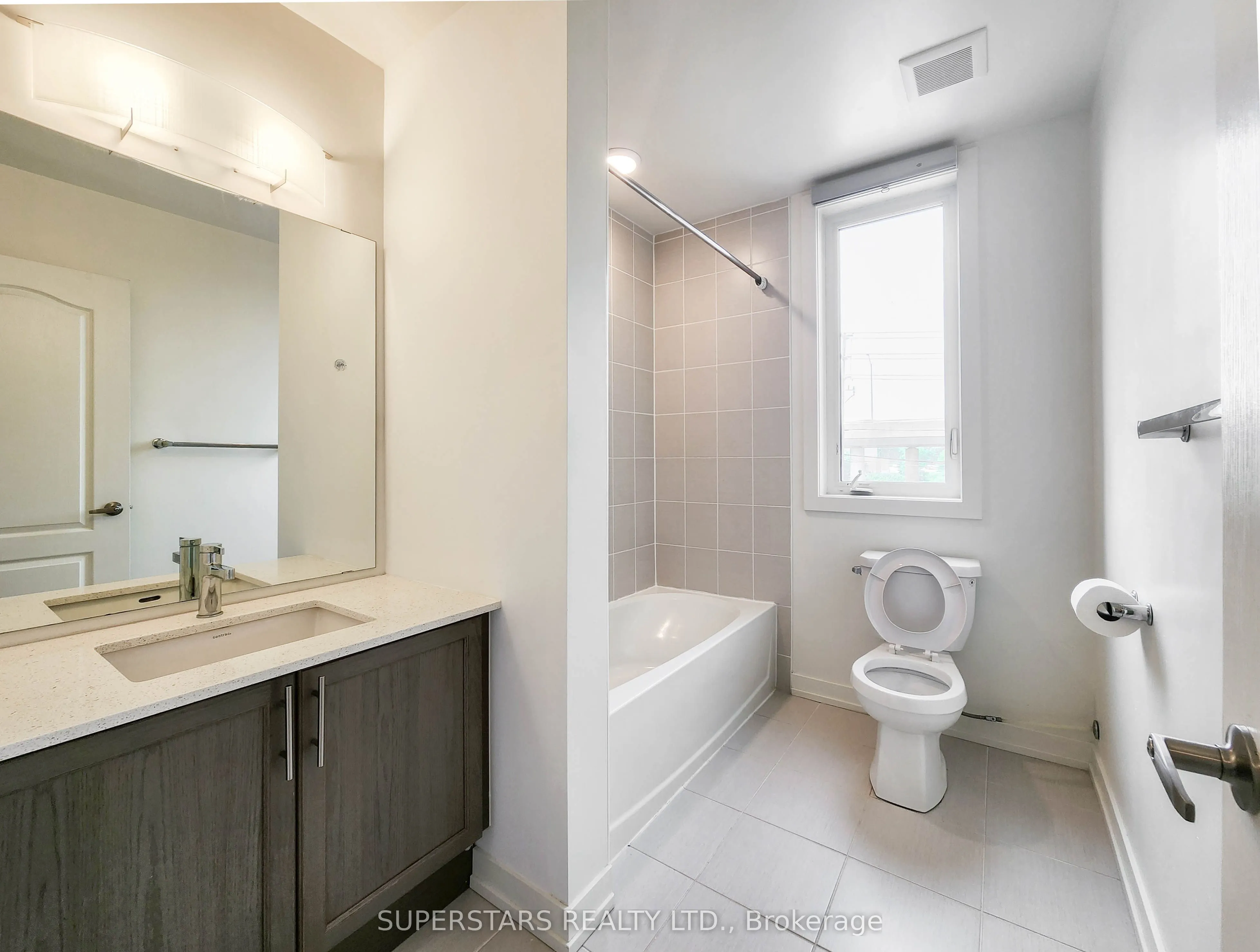 370 A Red Maple Road, #3