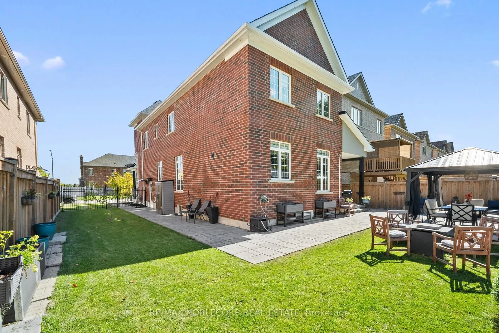 68 Inverness Way