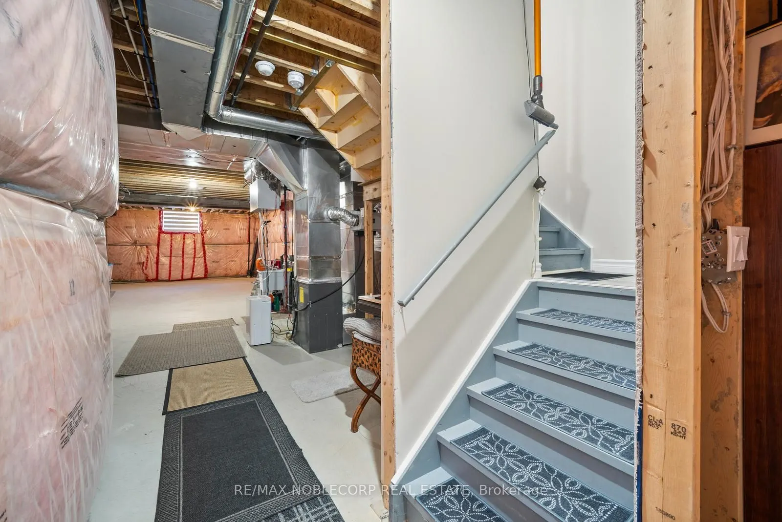 68 Inverness Way